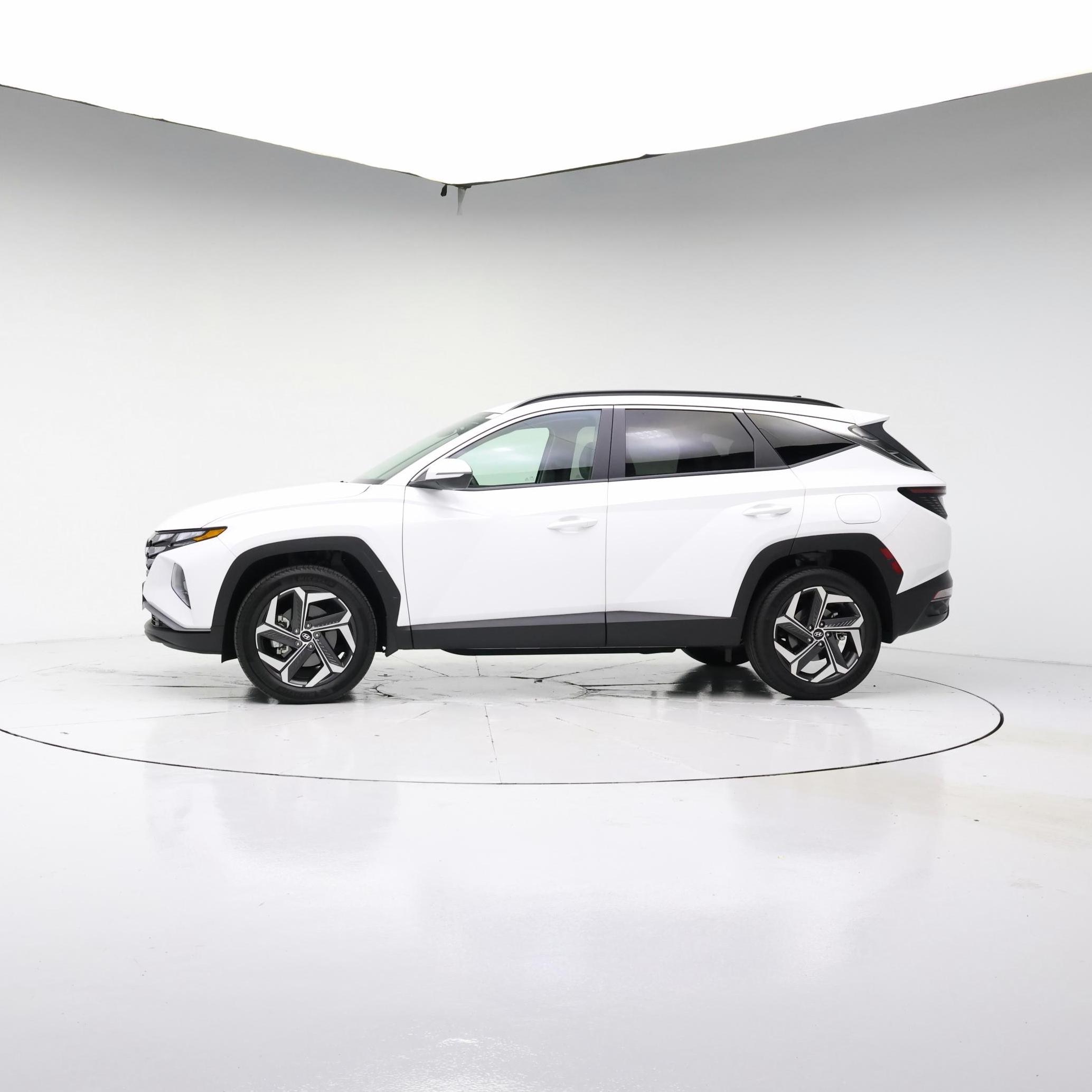 Thumbnail: 2024 Hyundai Tucson - 3