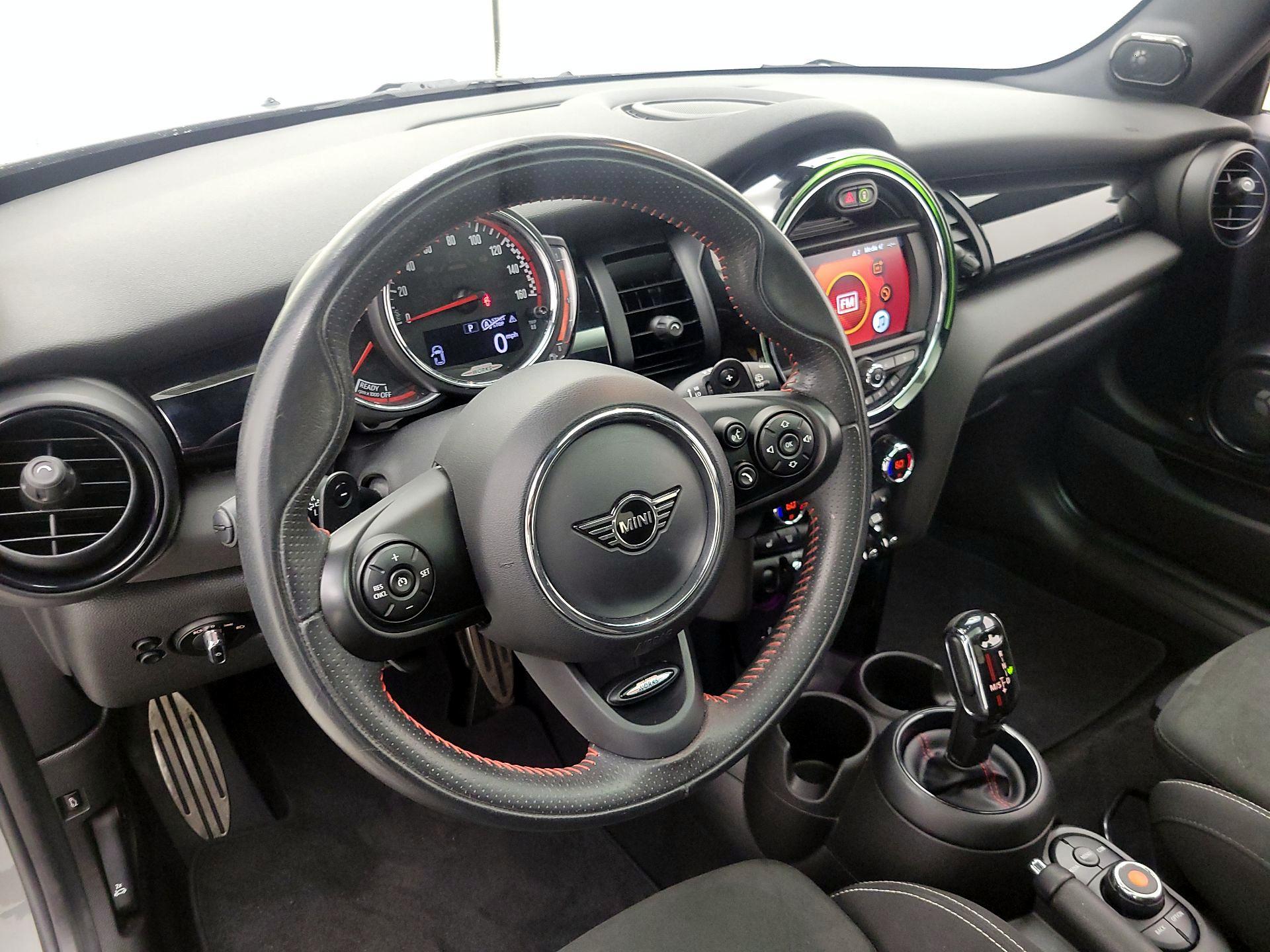 Thumbnail: 2020 MINI Cooper Hardtop - 9