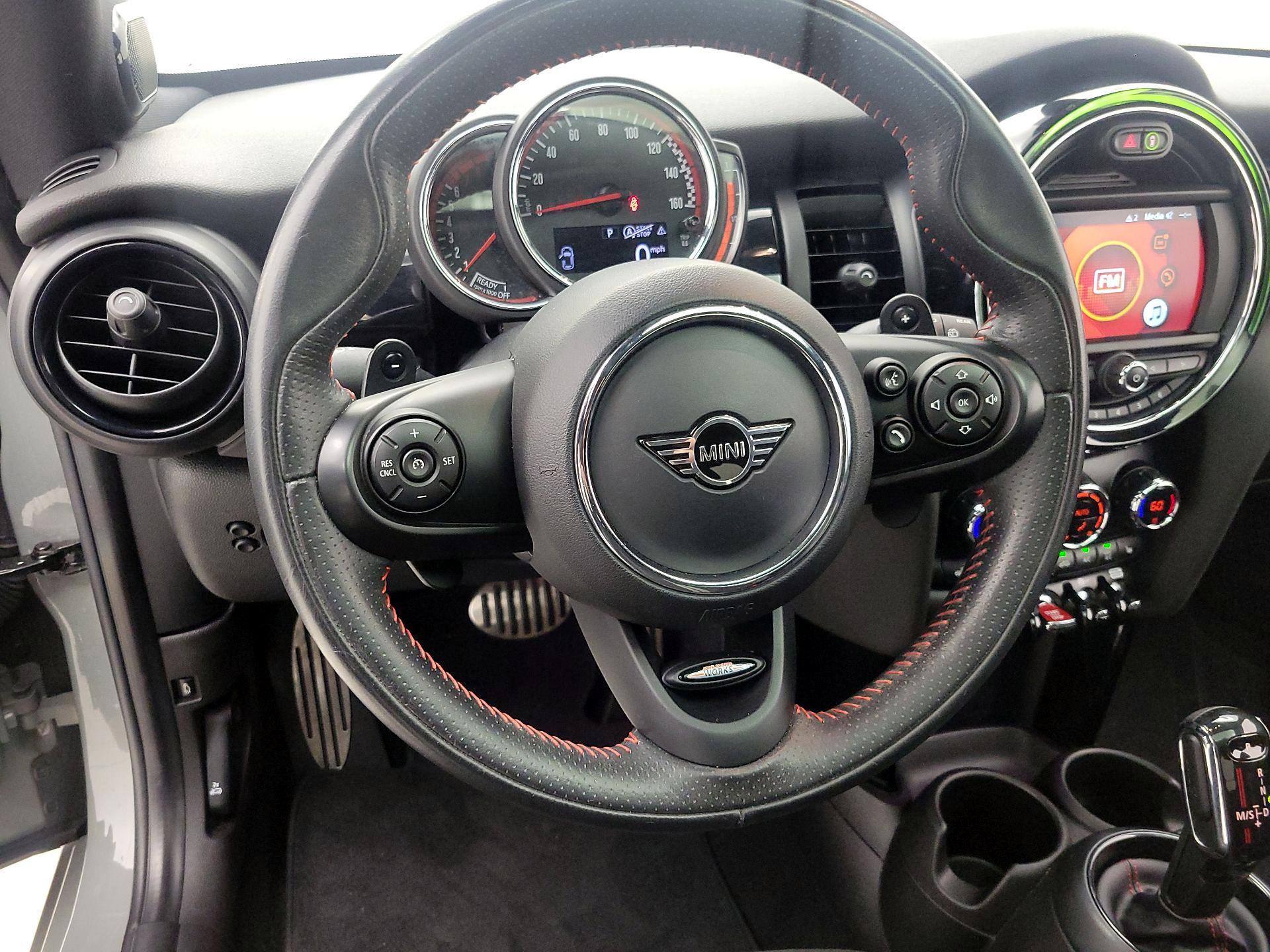 Thumbnail: 2020 MINI Cooper Hardtop - 10