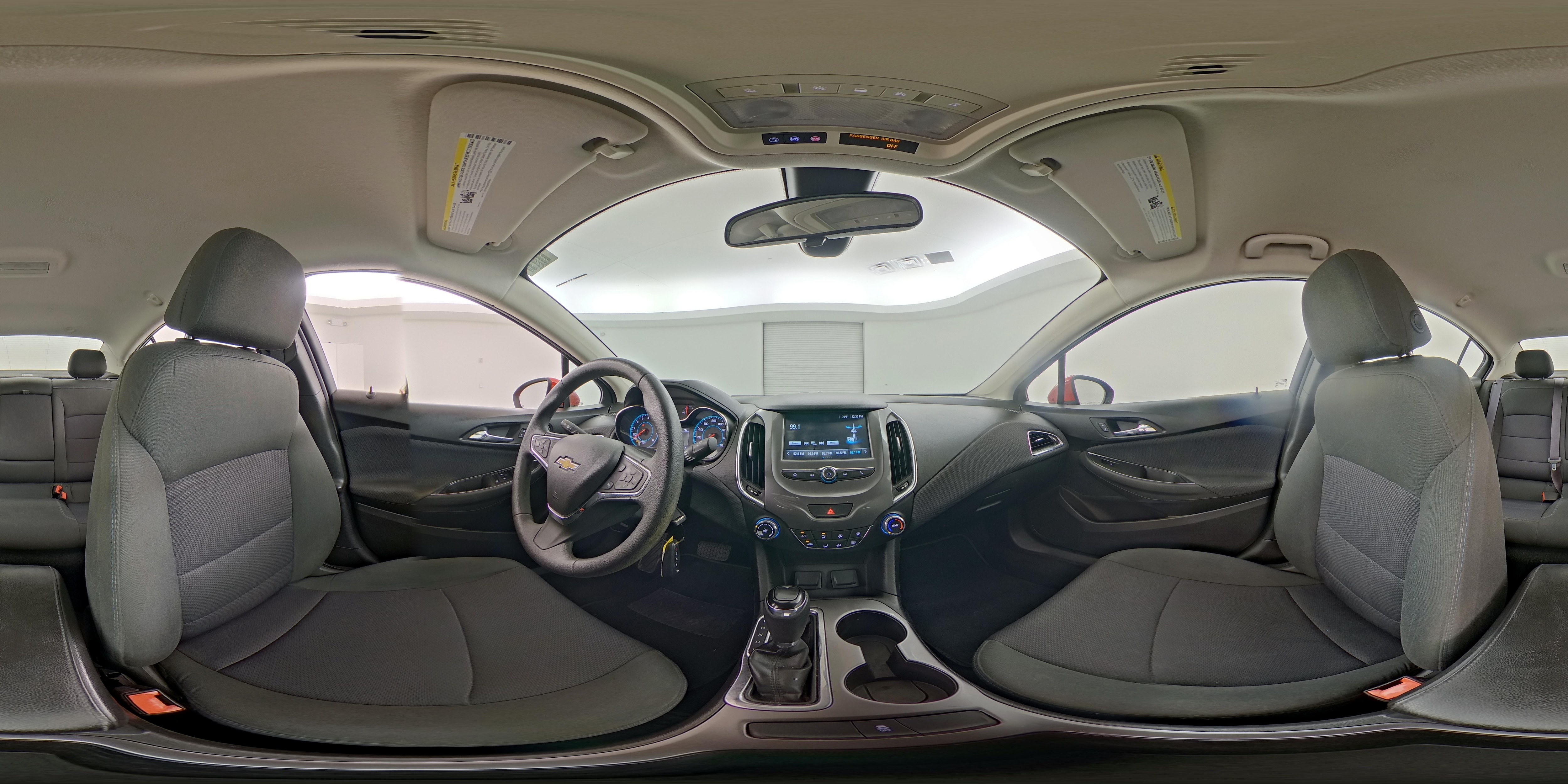 2017 Chevrolet Cruze LT - Photo 24