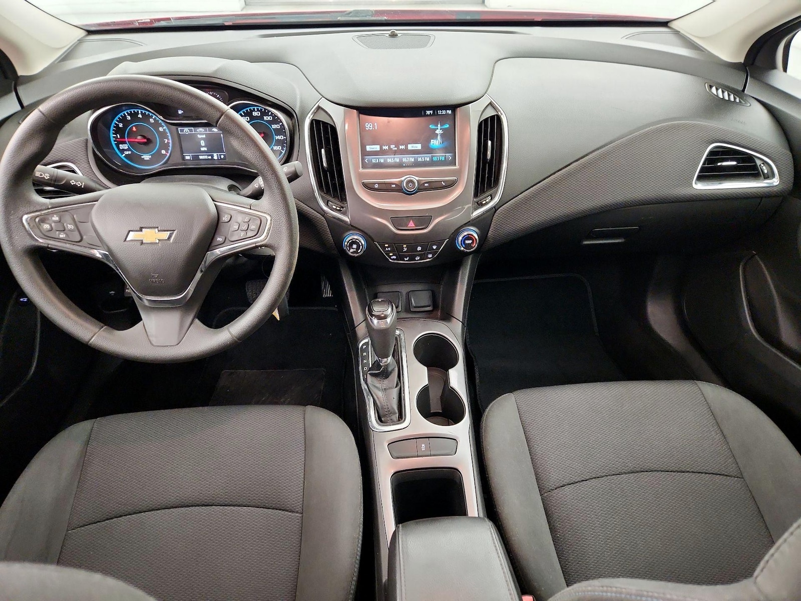 2017 Chevrolet Cruze LT - Photo 10