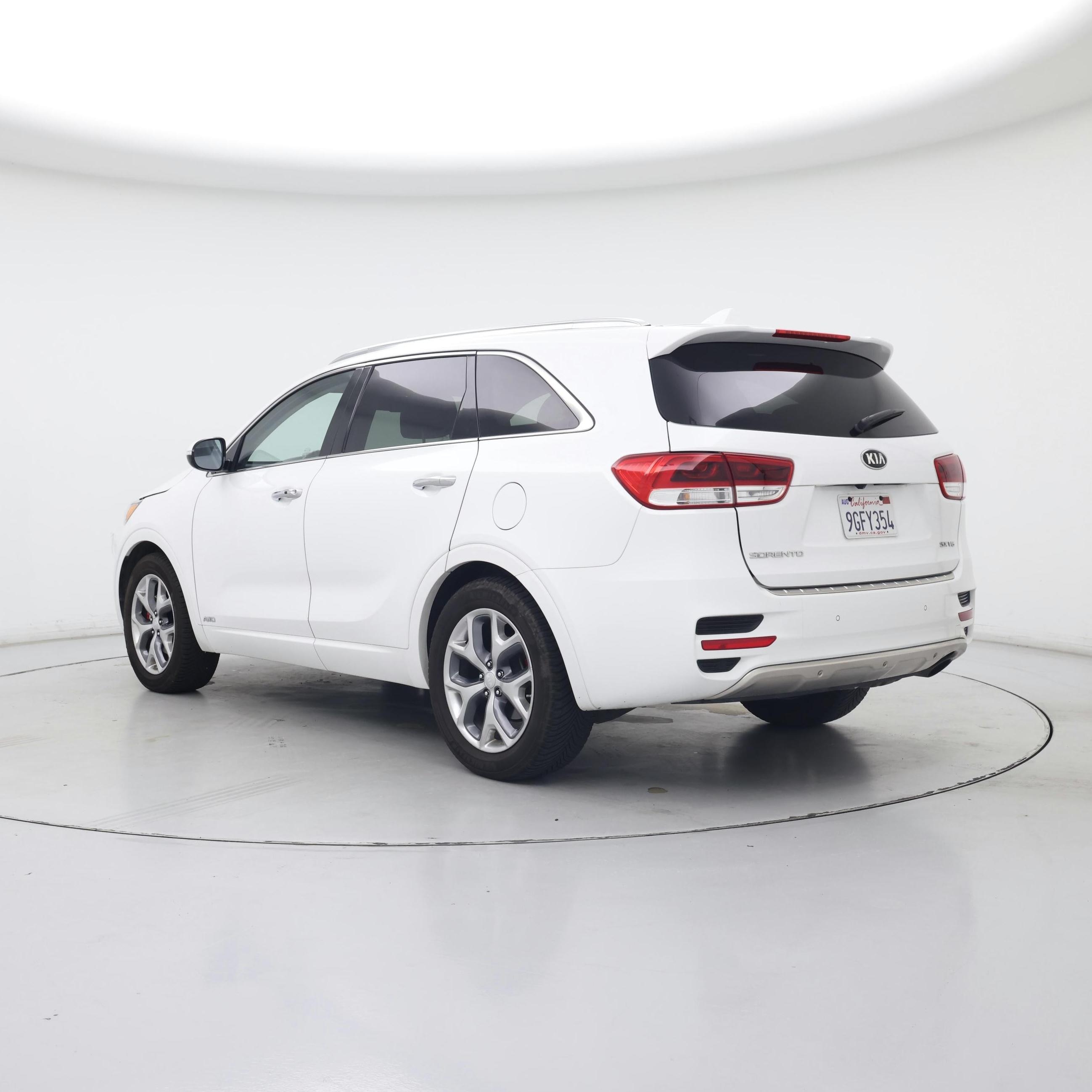 Thumbnail: 2017 Kia Sorento - 2