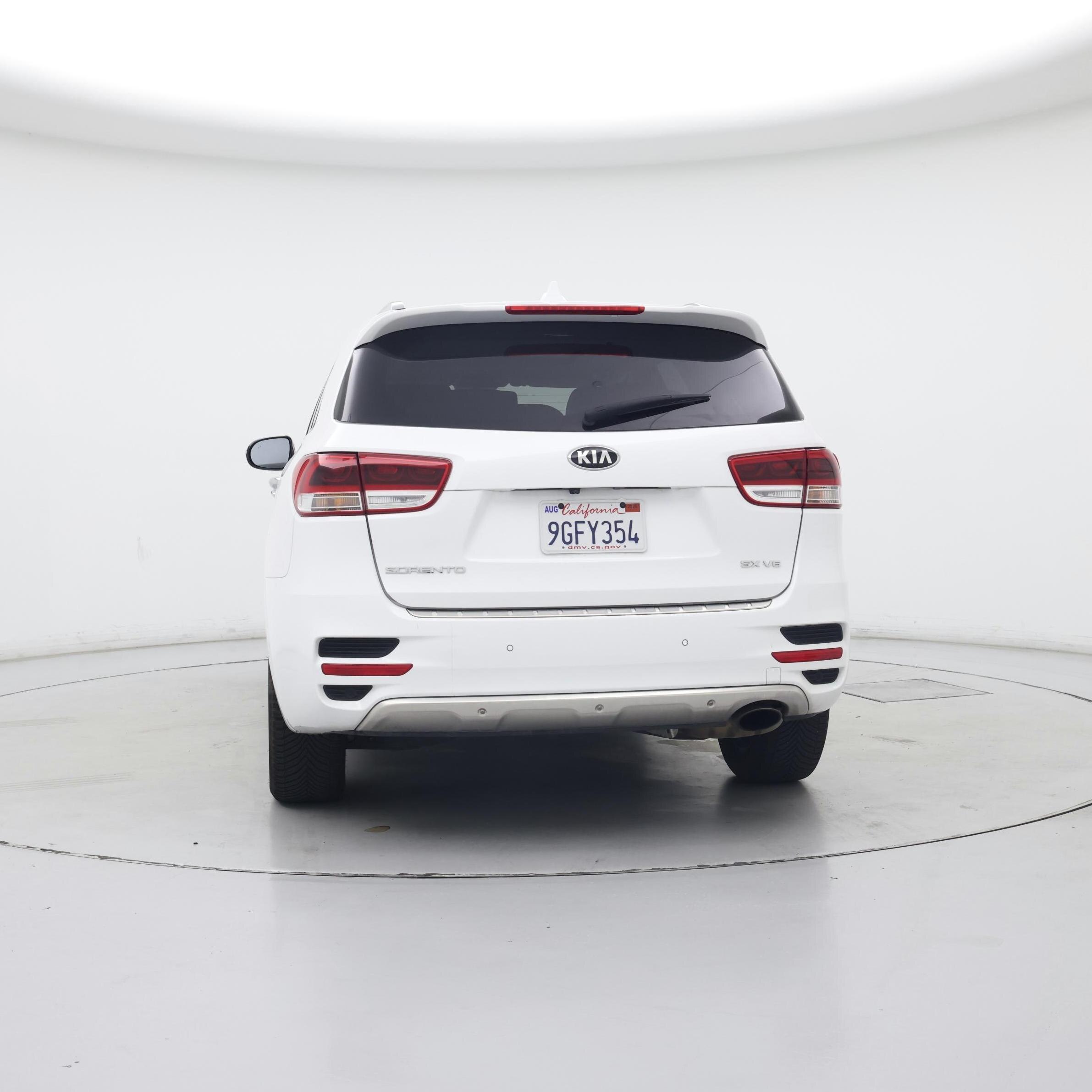 Thumbnail: 2017 Kia Sorento - 6
