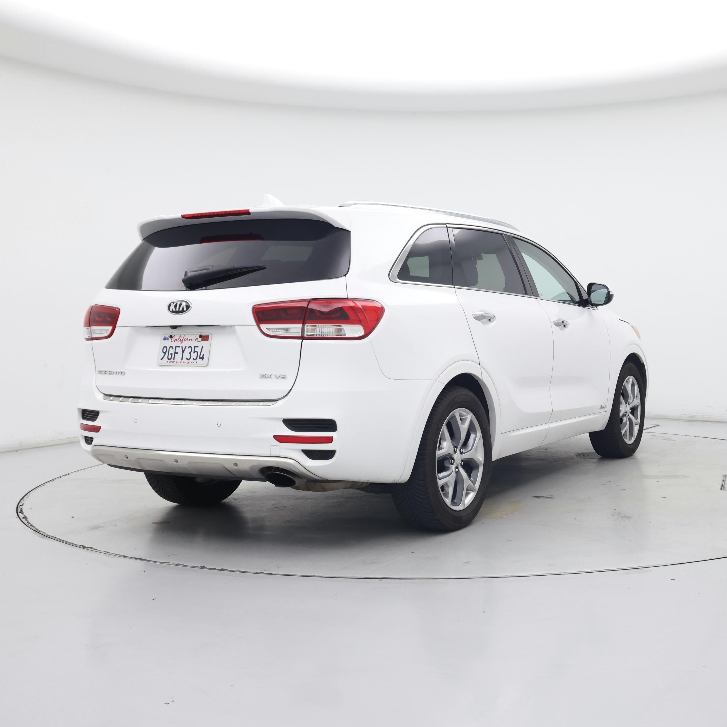 Thumbnail: 2017 Kia Sorento - 8