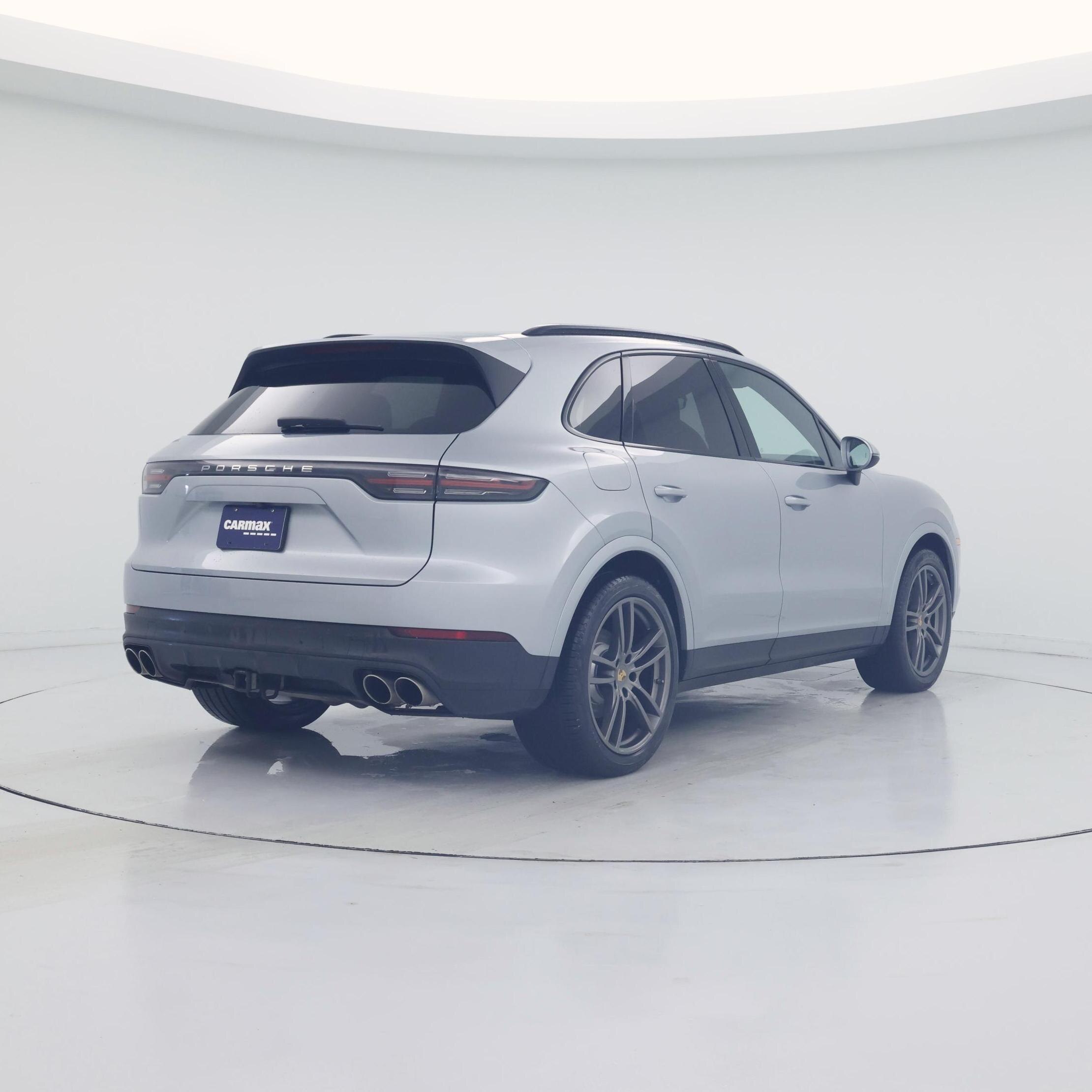 Thumbnail: 2021 Porsche Cayenne - 8