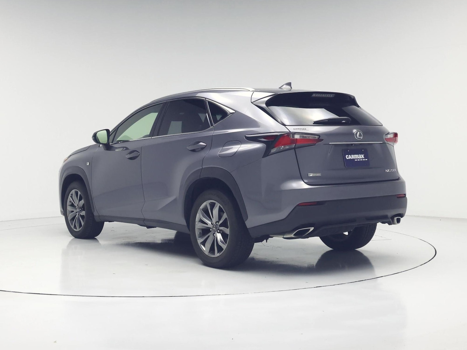 2015 Lexus NX F Sport - Photo 3