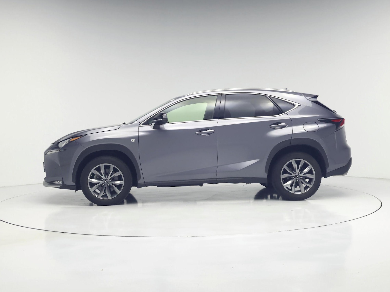 2015 Lexus NX F Sport - Photo 4