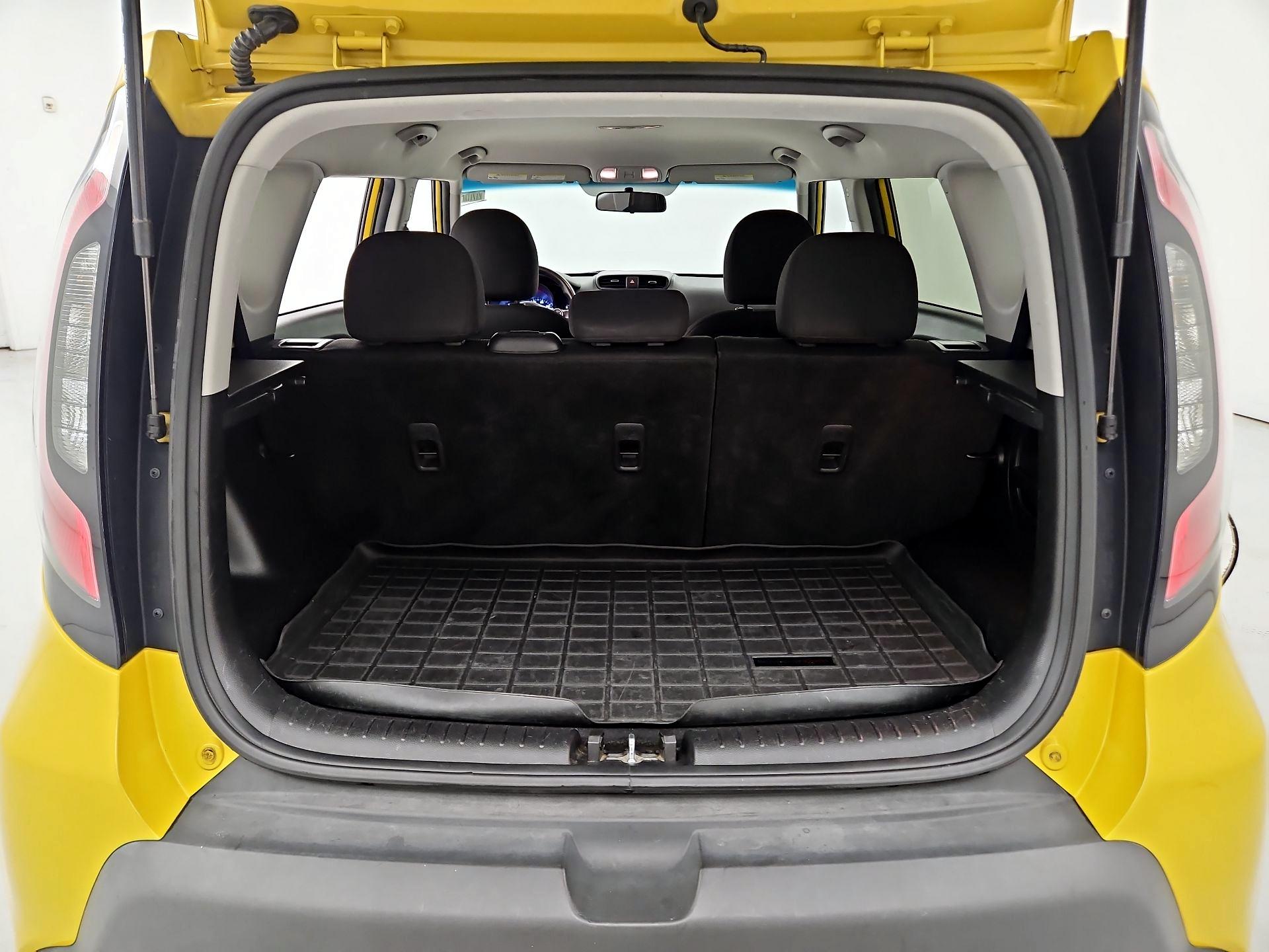 Thumbnail: 2015 Kia Soul - 17