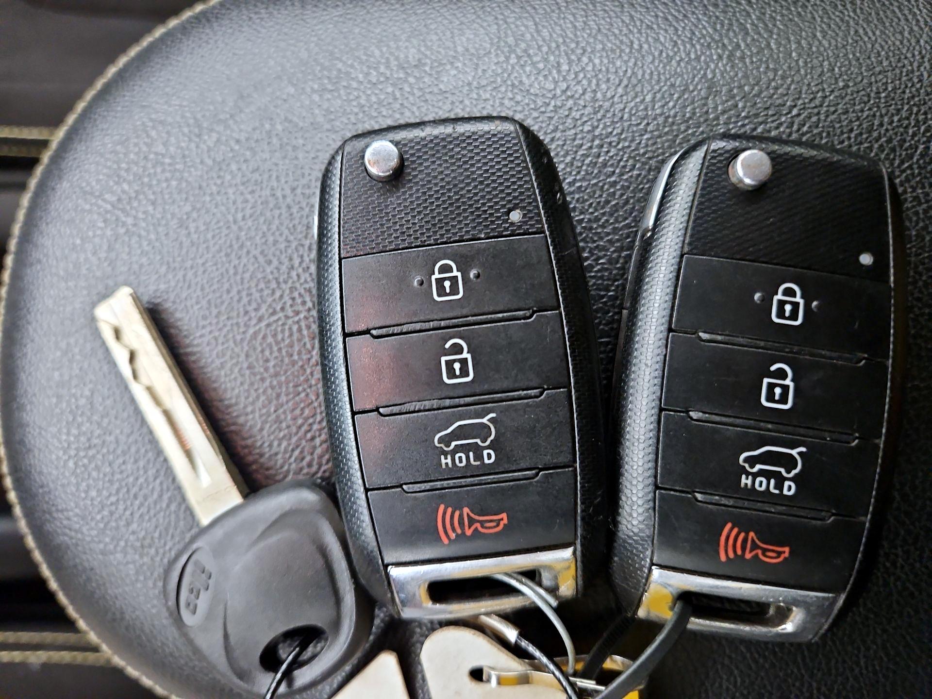 Thumbnail: 2015 Kia Soul - 19
