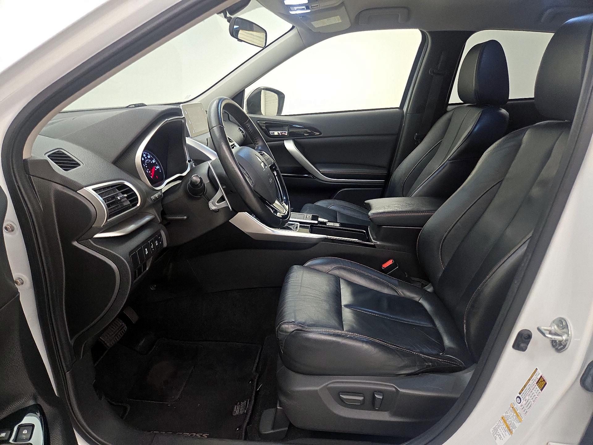 Thumbnail: 2018 Mitsubishi Eclipse Cross - 11