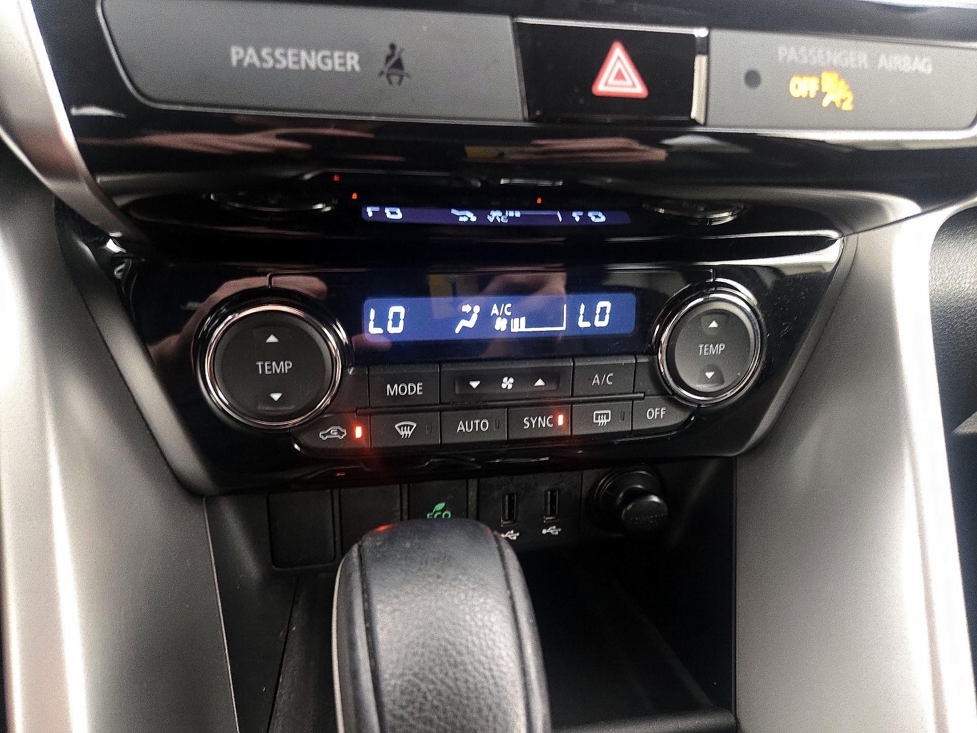 Thumbnail: 2018 Mitsubishi Eclipse Cross - 16