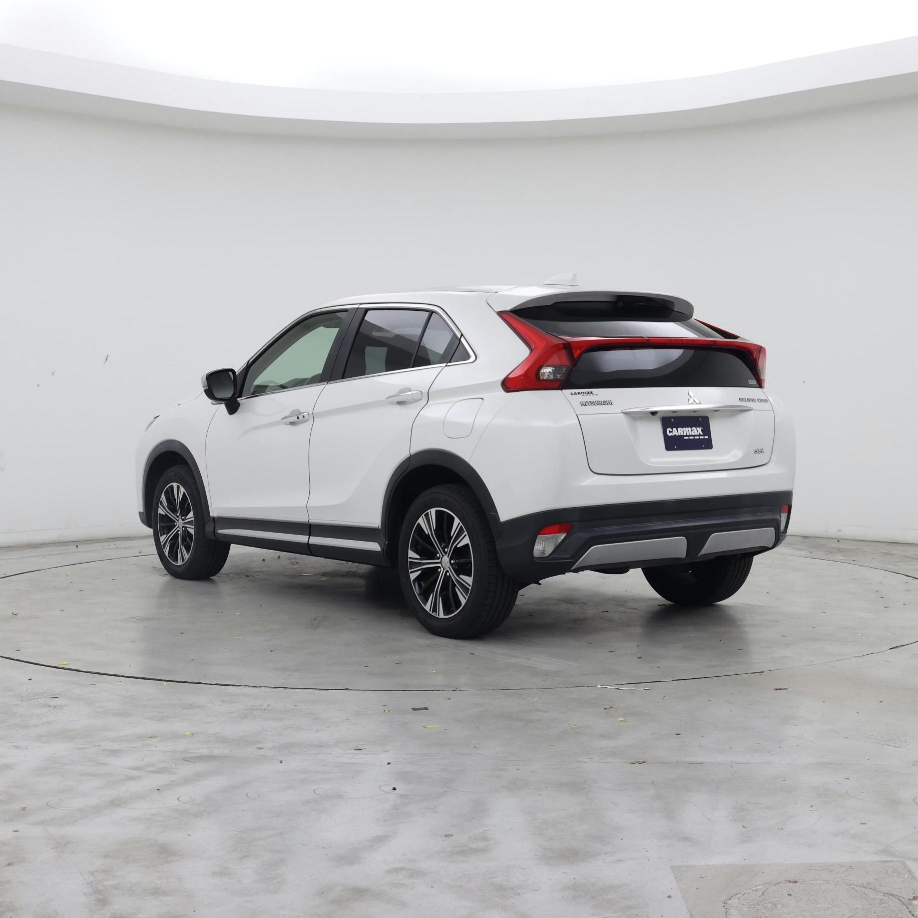 Thumbnail: 2018 Mitsubishi Eclipse Cross - 2