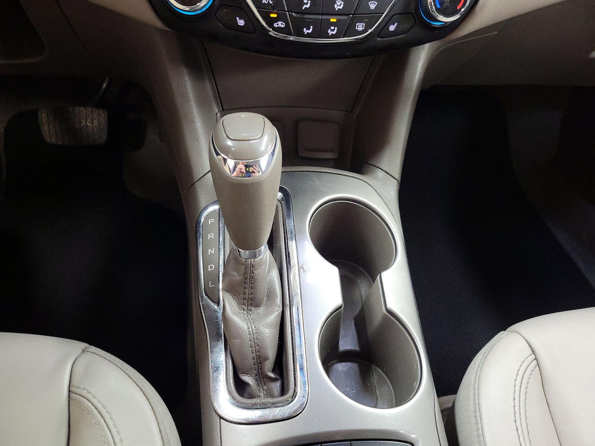 Thumbnail: 2018 Chevrolet Cruze - 17