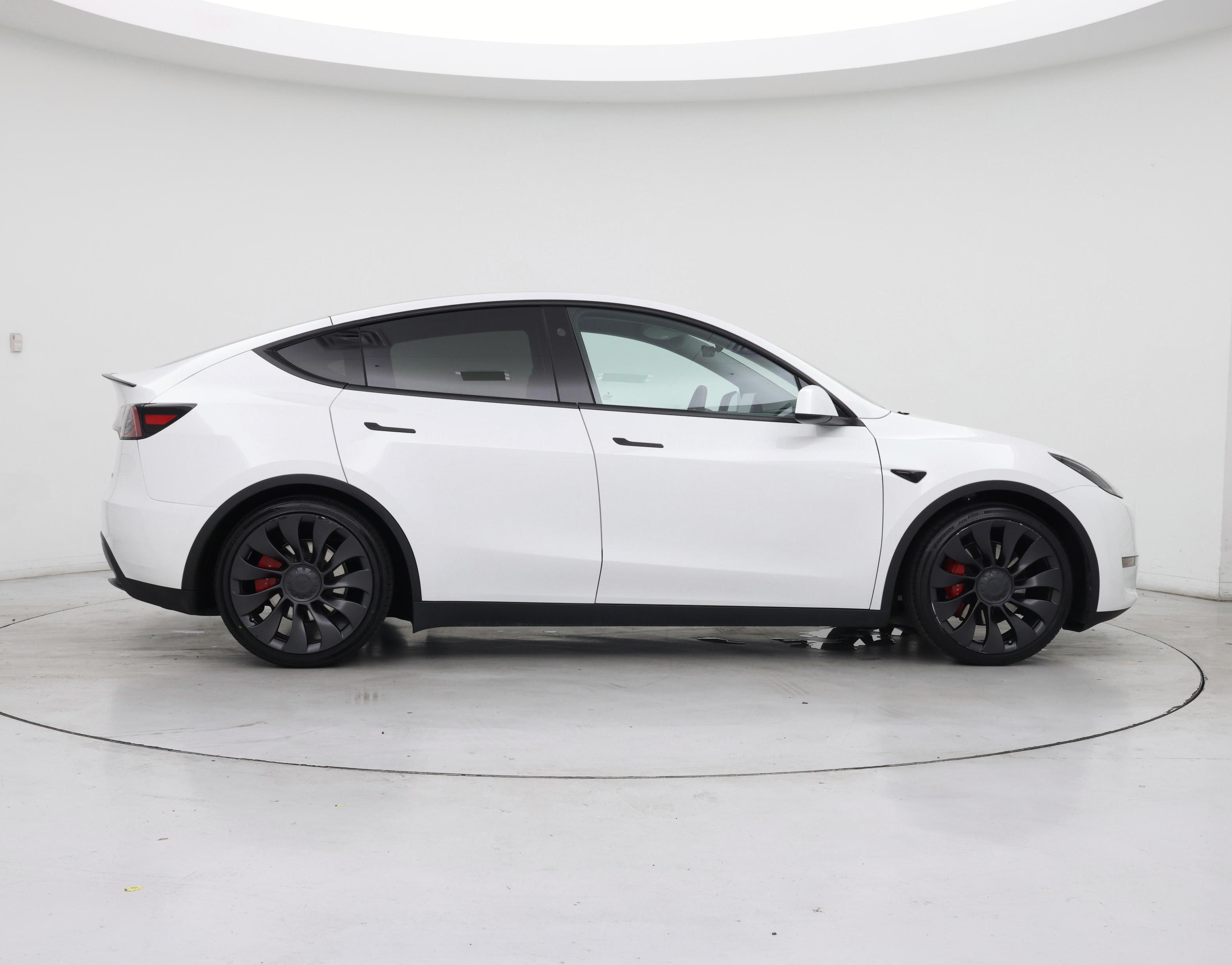 Thumbnail: 2023 Tesla Model Y - 7