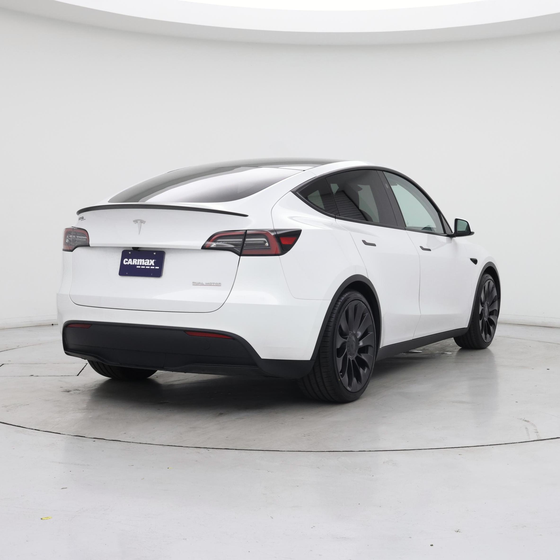 Thumbnail: 2023 Tesla Model Y - 8