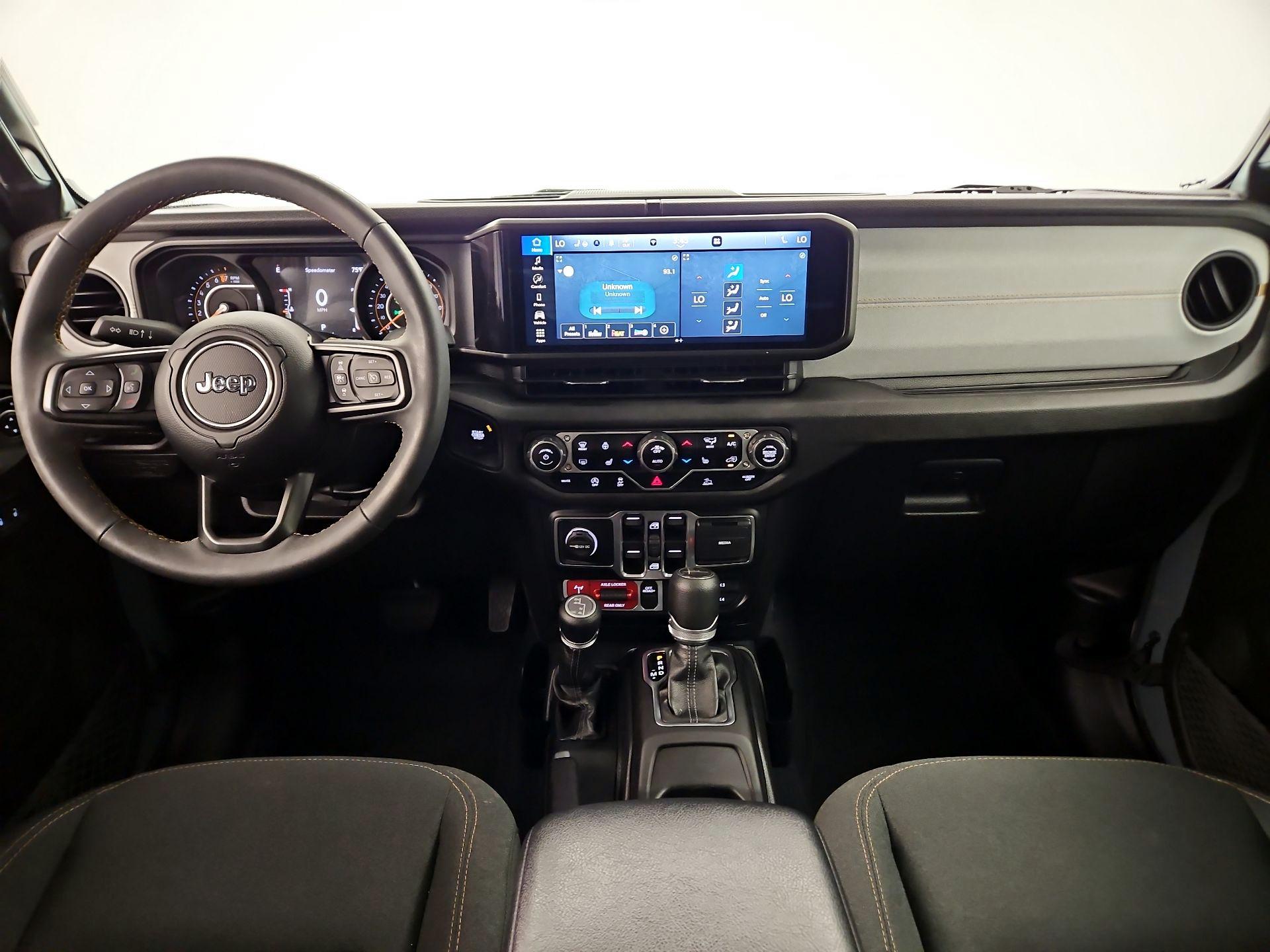 Thumbnail: 2024 Jeep Gladiator - 8