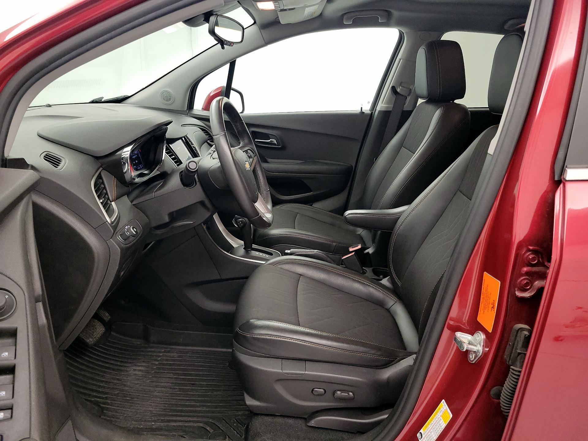 Thumbnail: 2020 Chevrolet Trax - 11