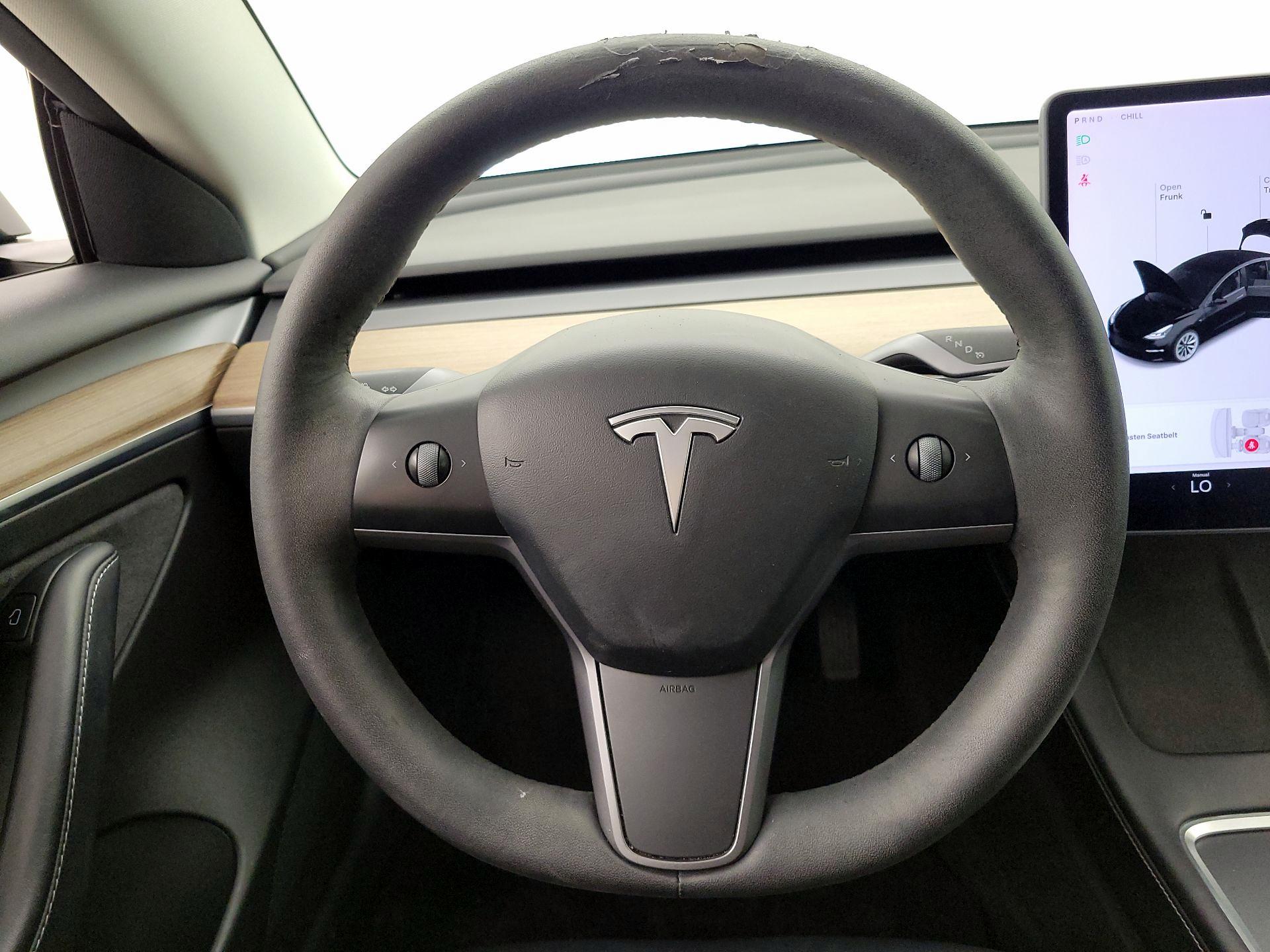 Thumbnail: 2022 Tesla Model 3 - 10