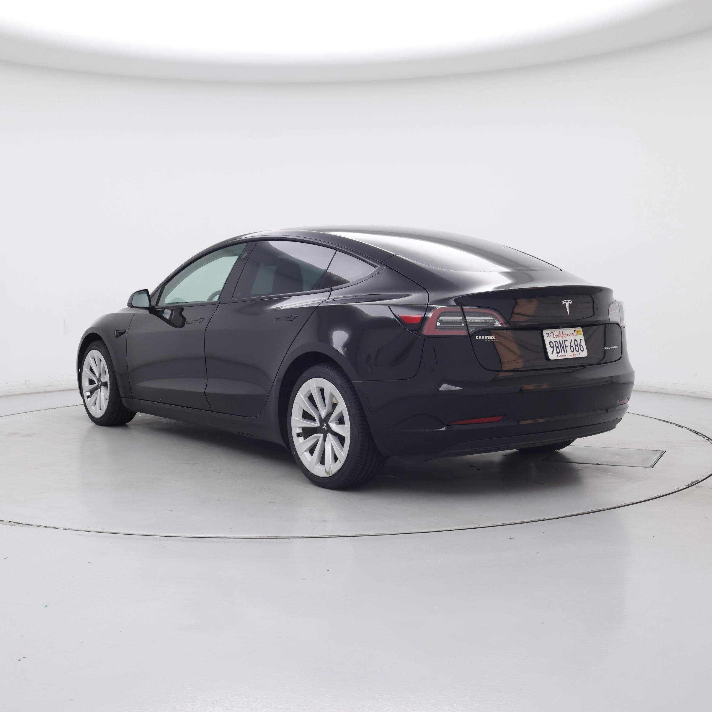 Thumbnail: 2022 Tesla Model 3 - 2