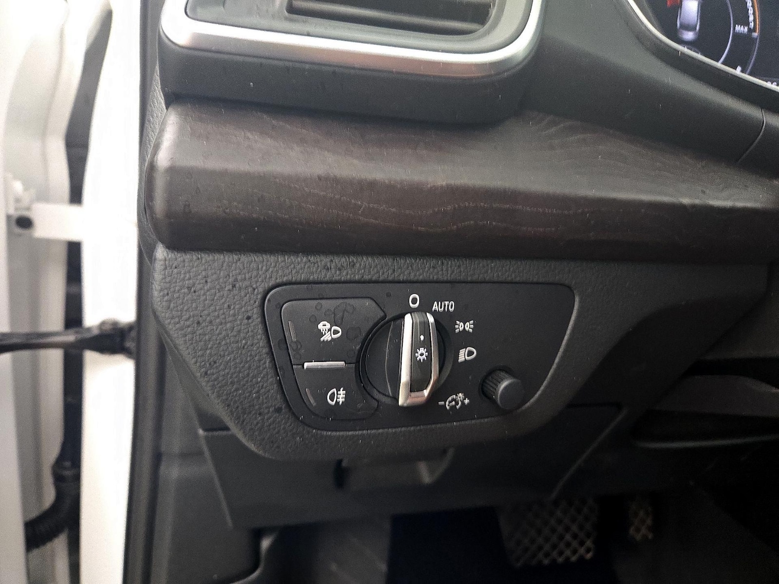 2020 Audi Q5 Premium Plus - Photo 14