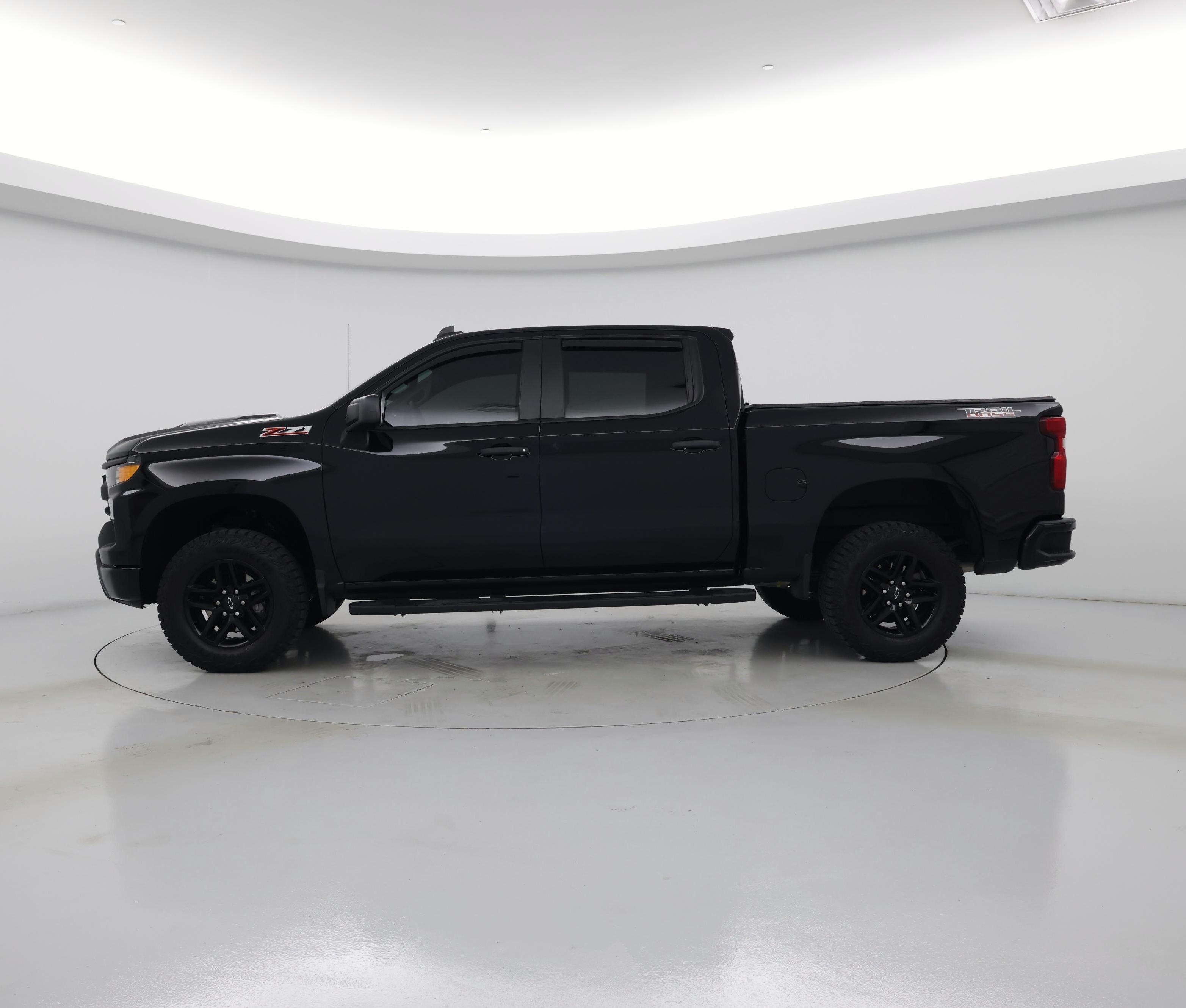 Thumbnail: 2024 Chevrolet Silverado 1500 - 3