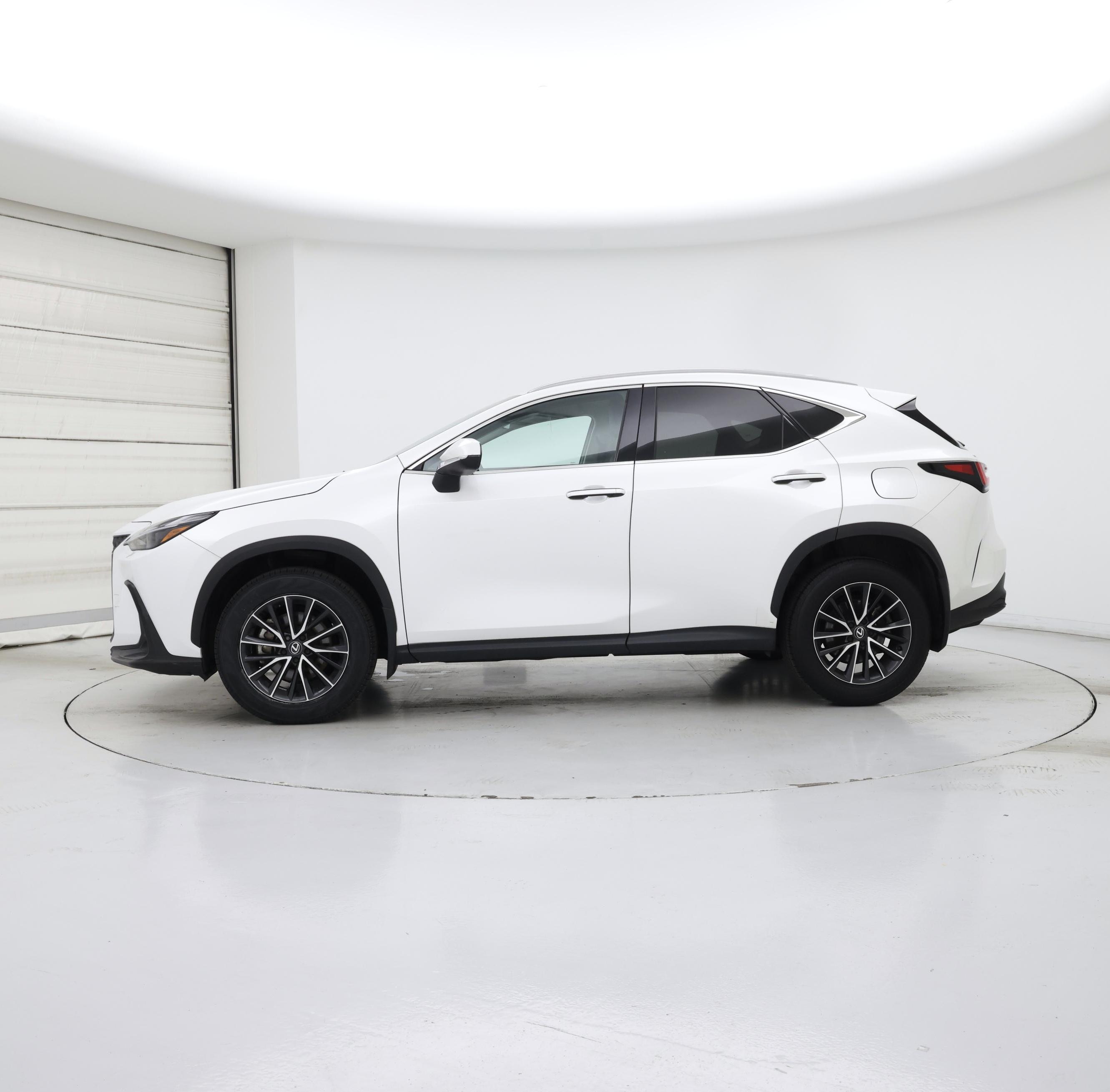 Thumbnail: 2024 Lexus NX - 3