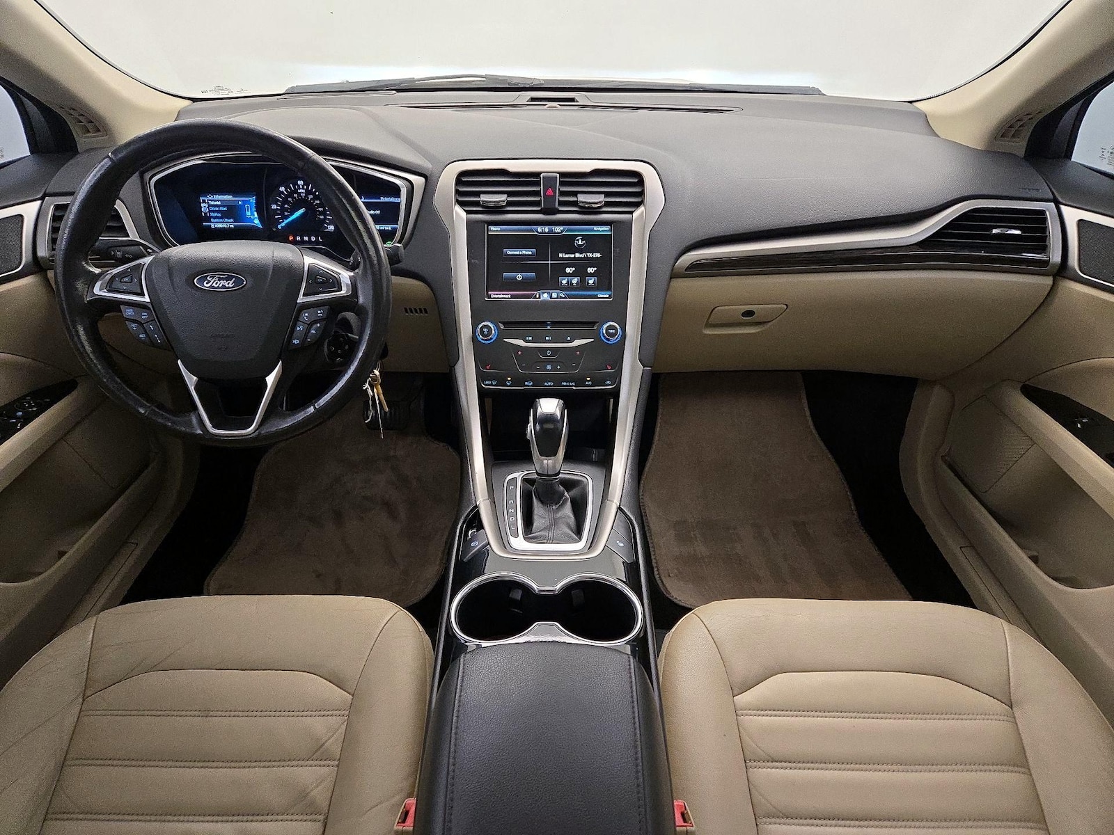 2015 Ford Fusion Hybrid SE - Photo 10