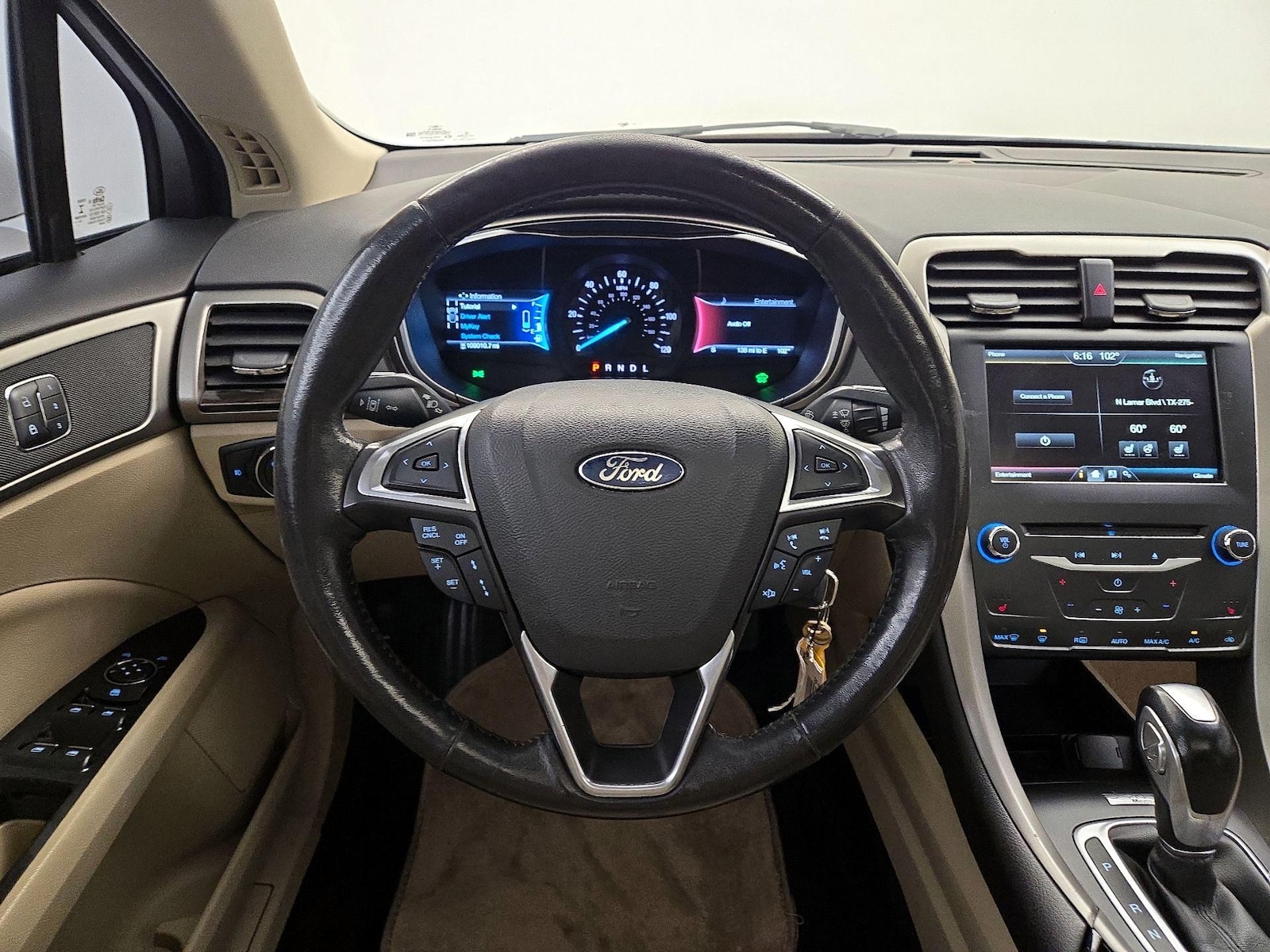 2015 Ford Fusion Hybrid SE - Photo 11