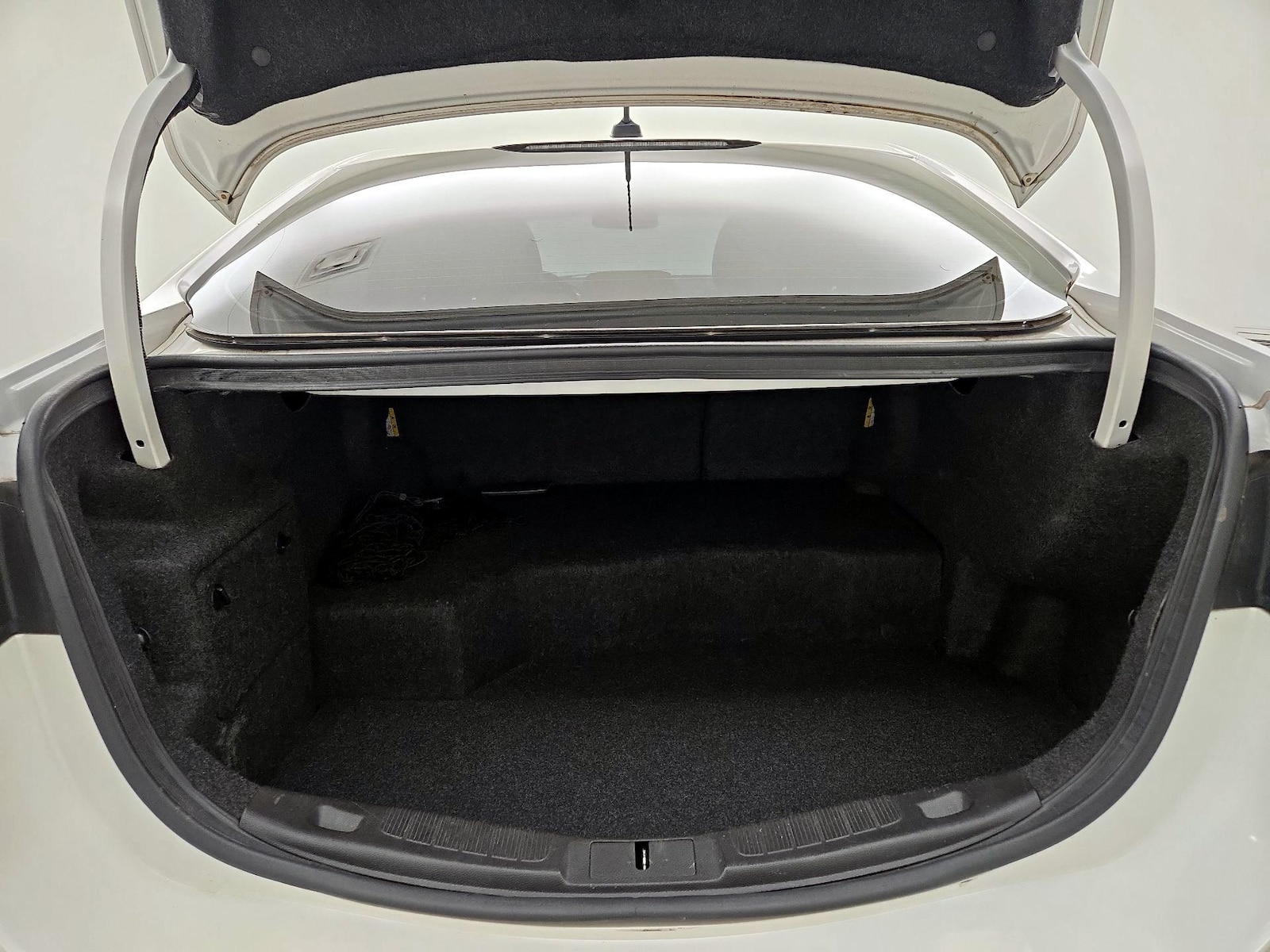 2015 Ford Fusion Hybrid SE - Photo 23