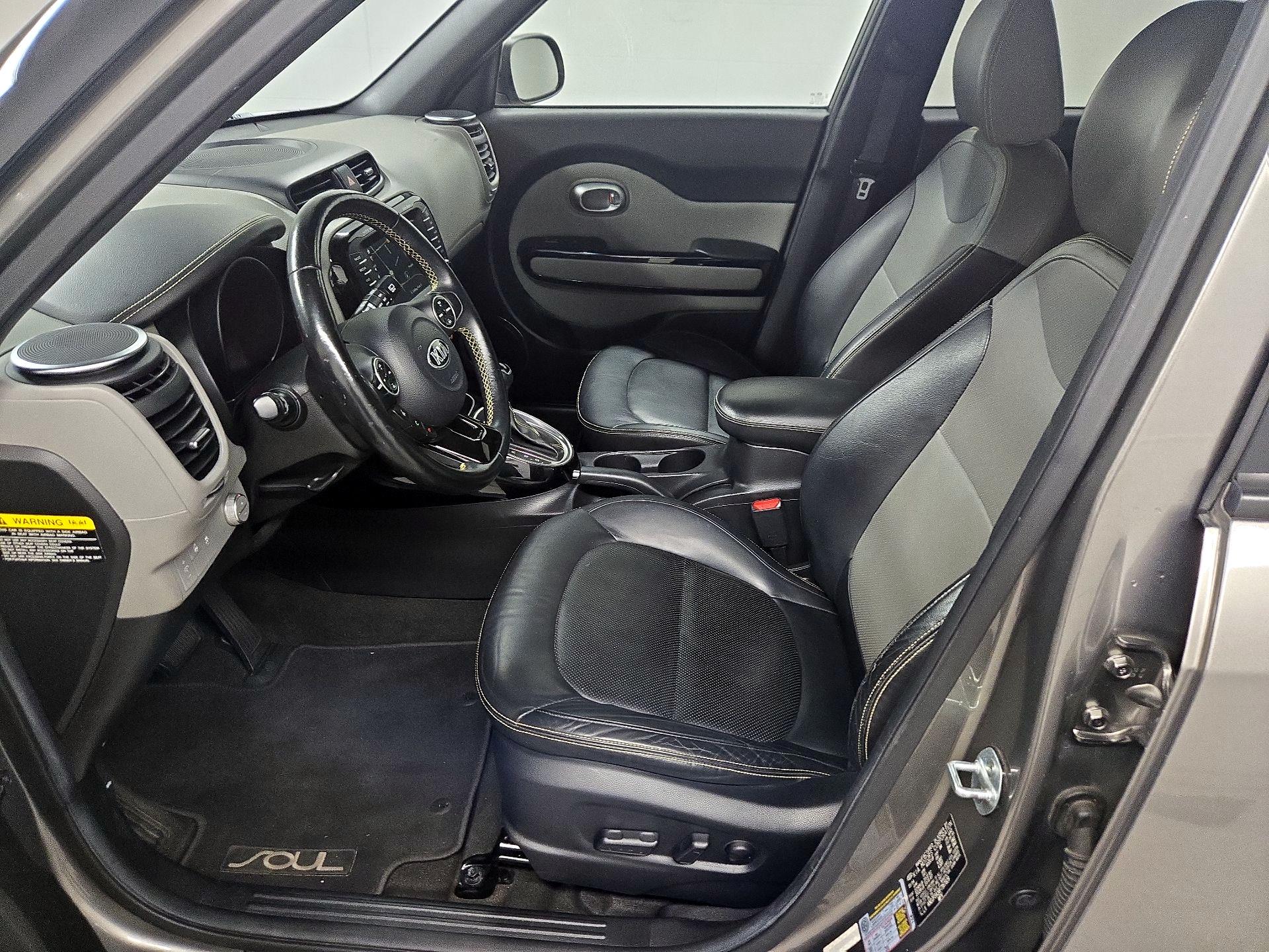 Thumbnail: 2015 Kia Soul - 11