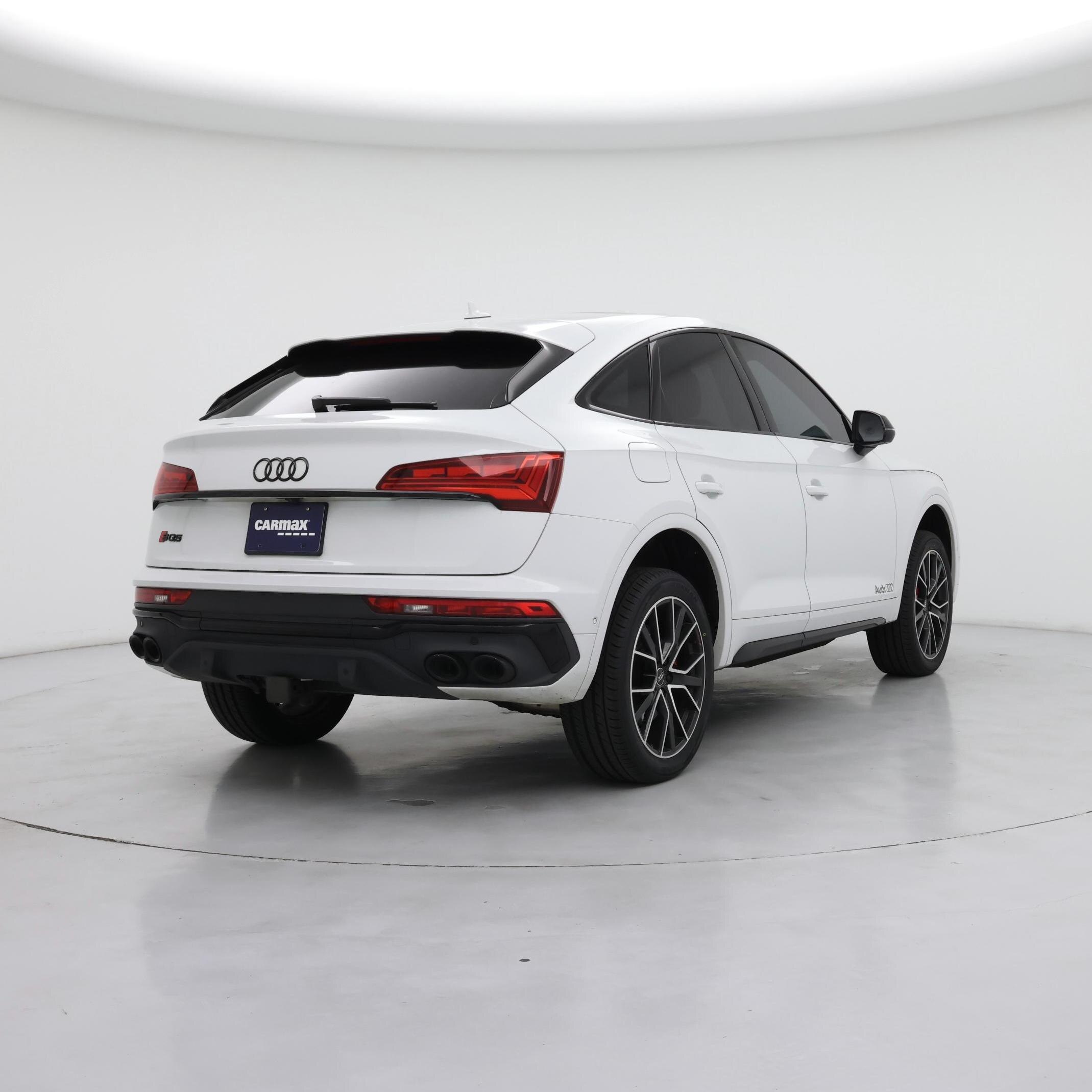 Thumbnail: 2022 Audi SQ5 - 8