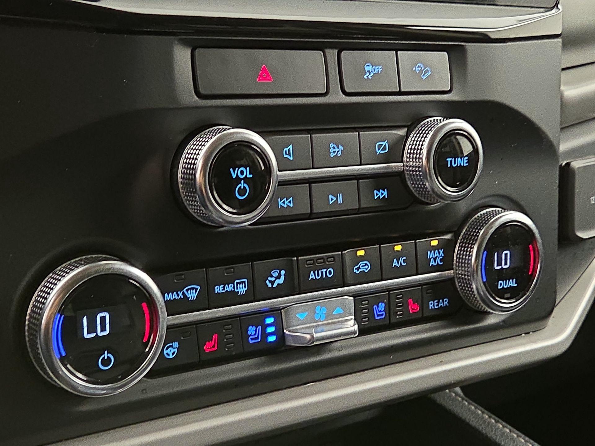 Thumbnail: 2023 Ford Expedition MAX - 17