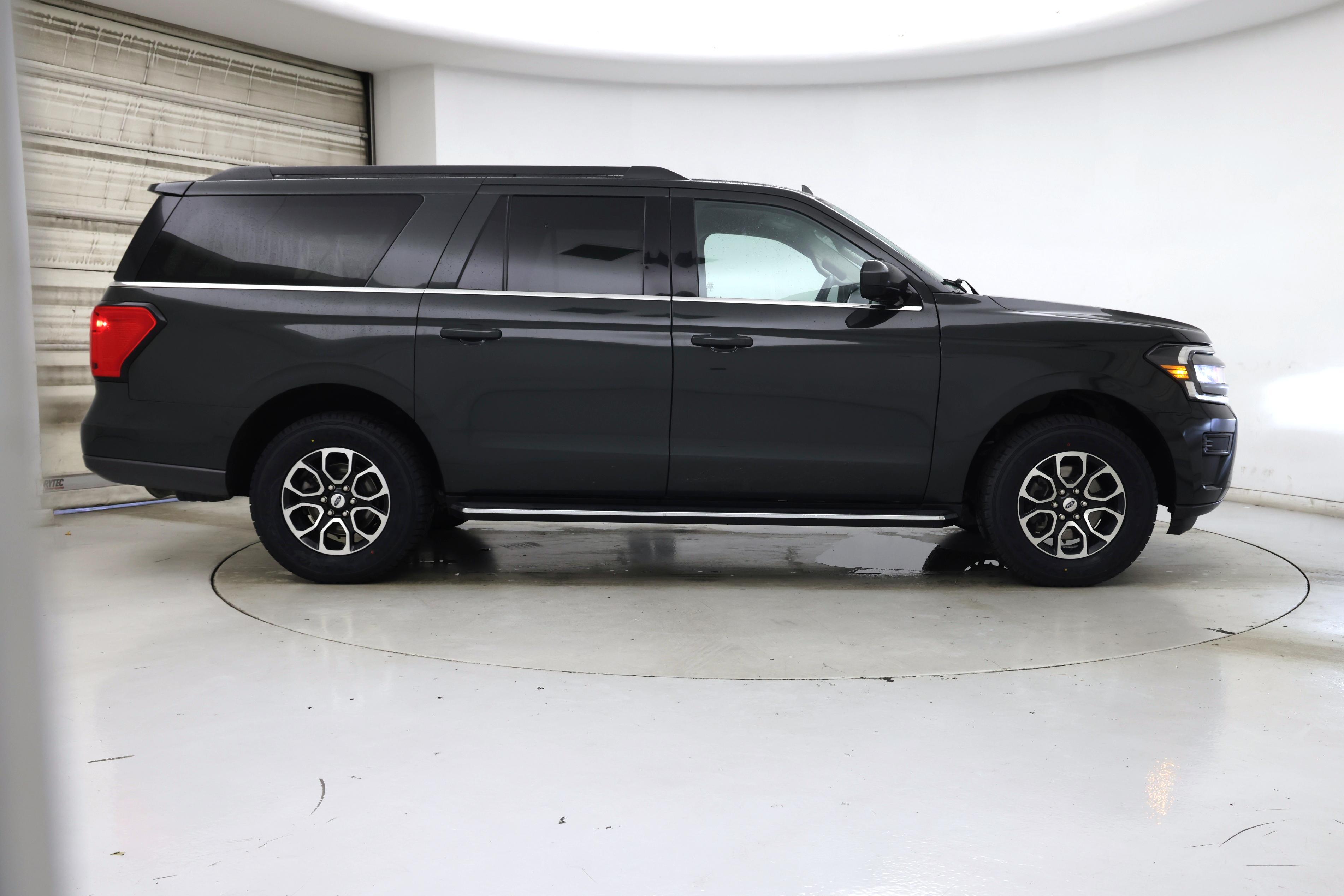 Thumbnail: 2023 Ford Expedition MAX - 7