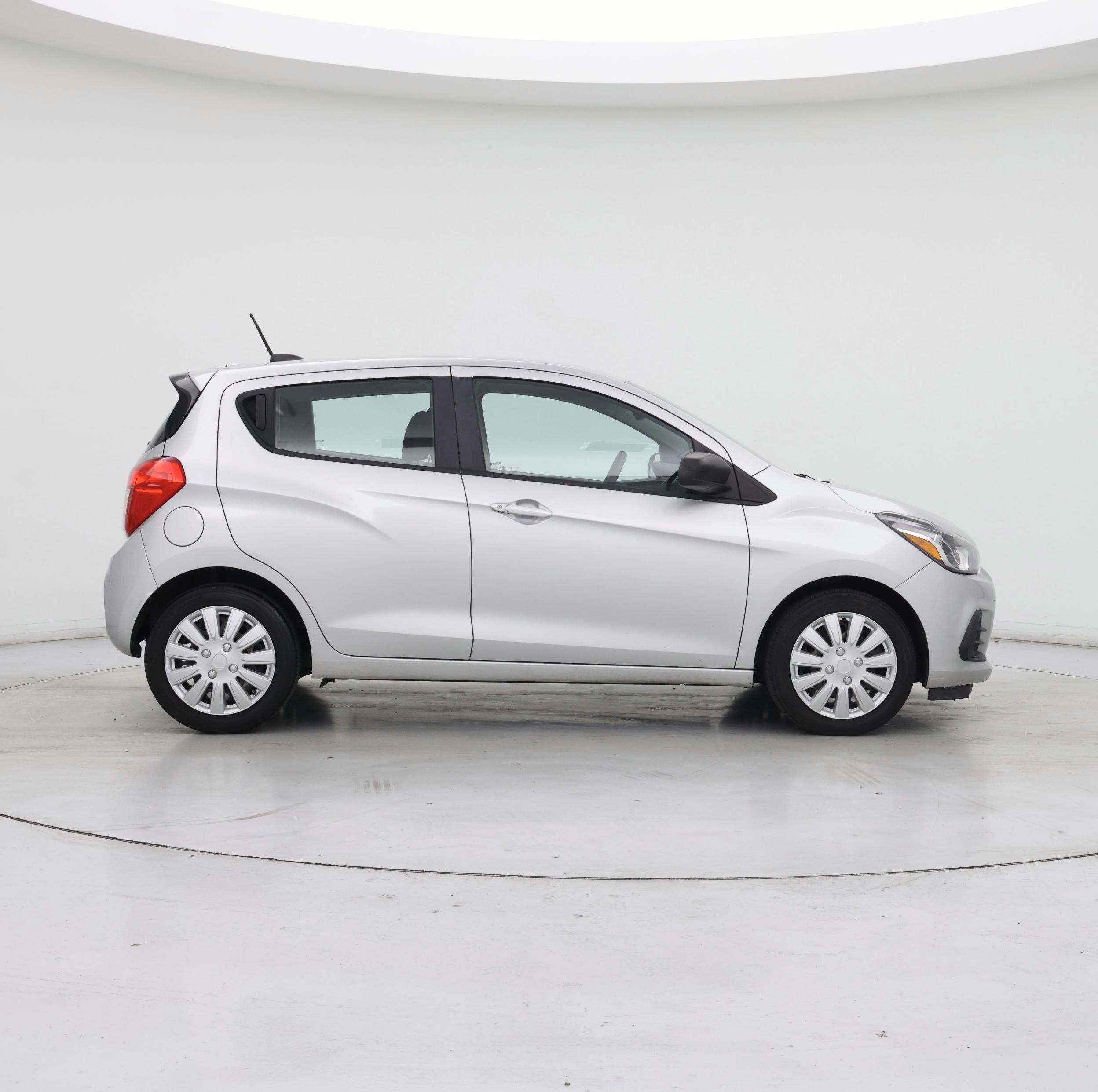 Thumbnail: 2017 Chevrolet Spark - 7