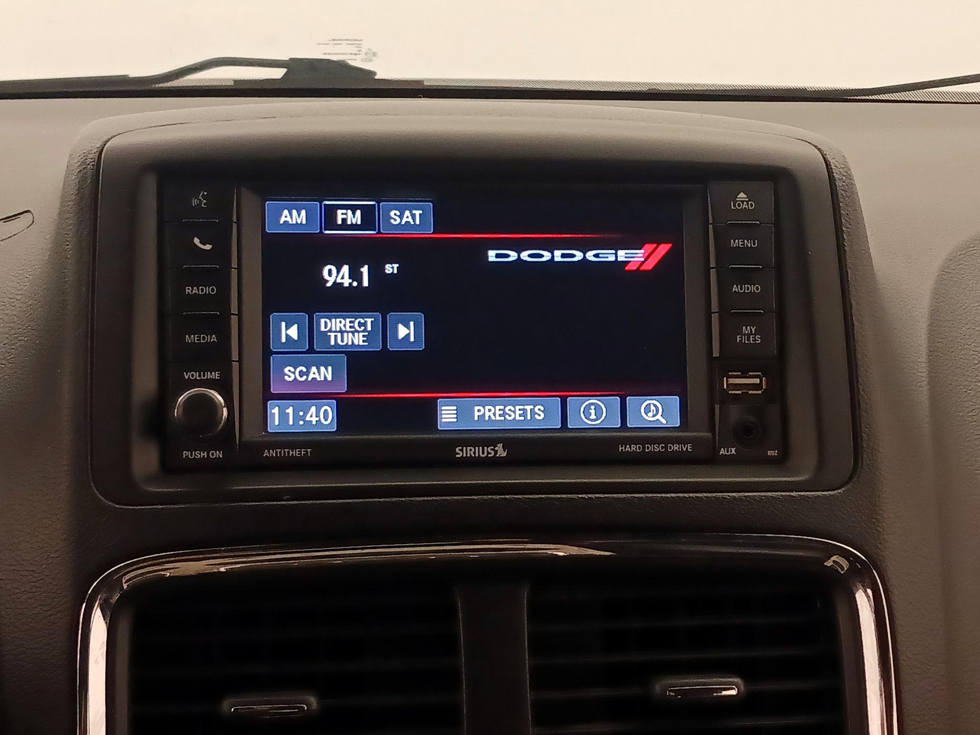 Thumbnail: 2017 Dodge Grand Caravan - 15