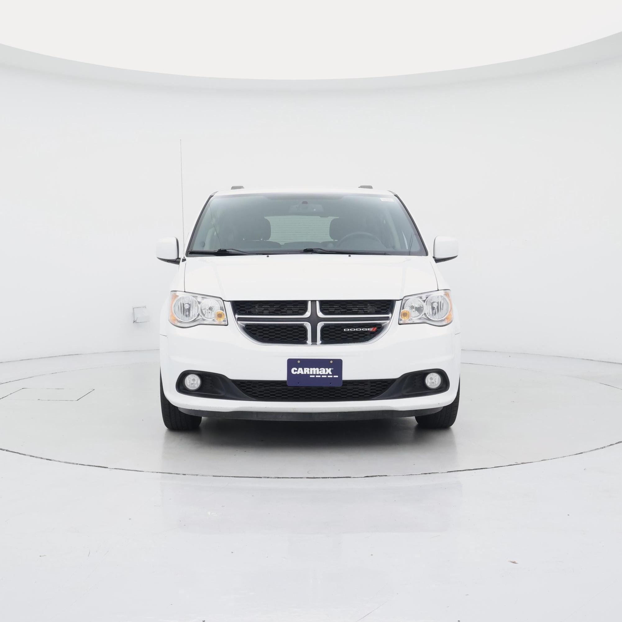 Thumbnail: 2017 Dodge Grand Caravan - 5