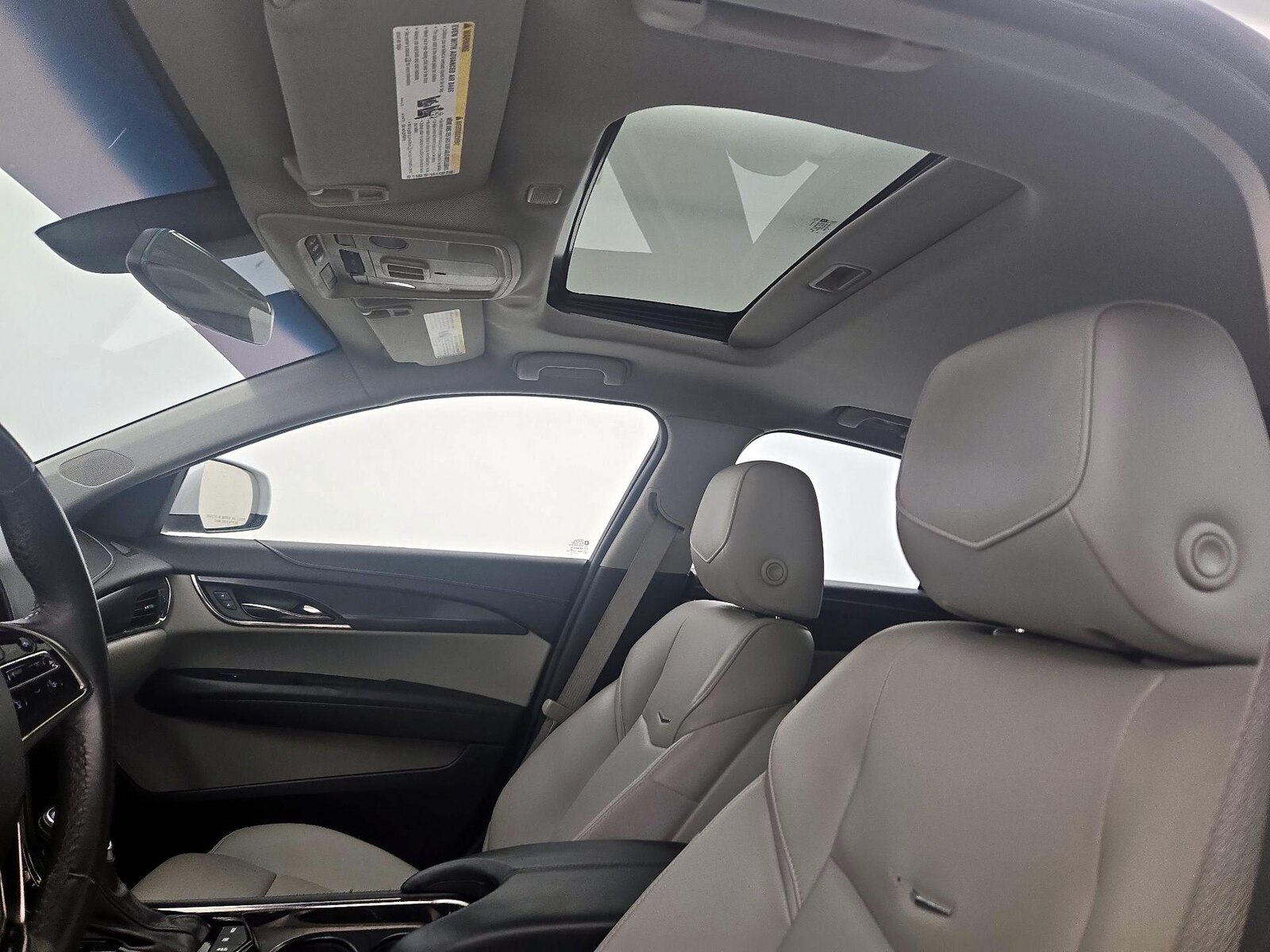 Sunroof(s) & Overhead Airbags