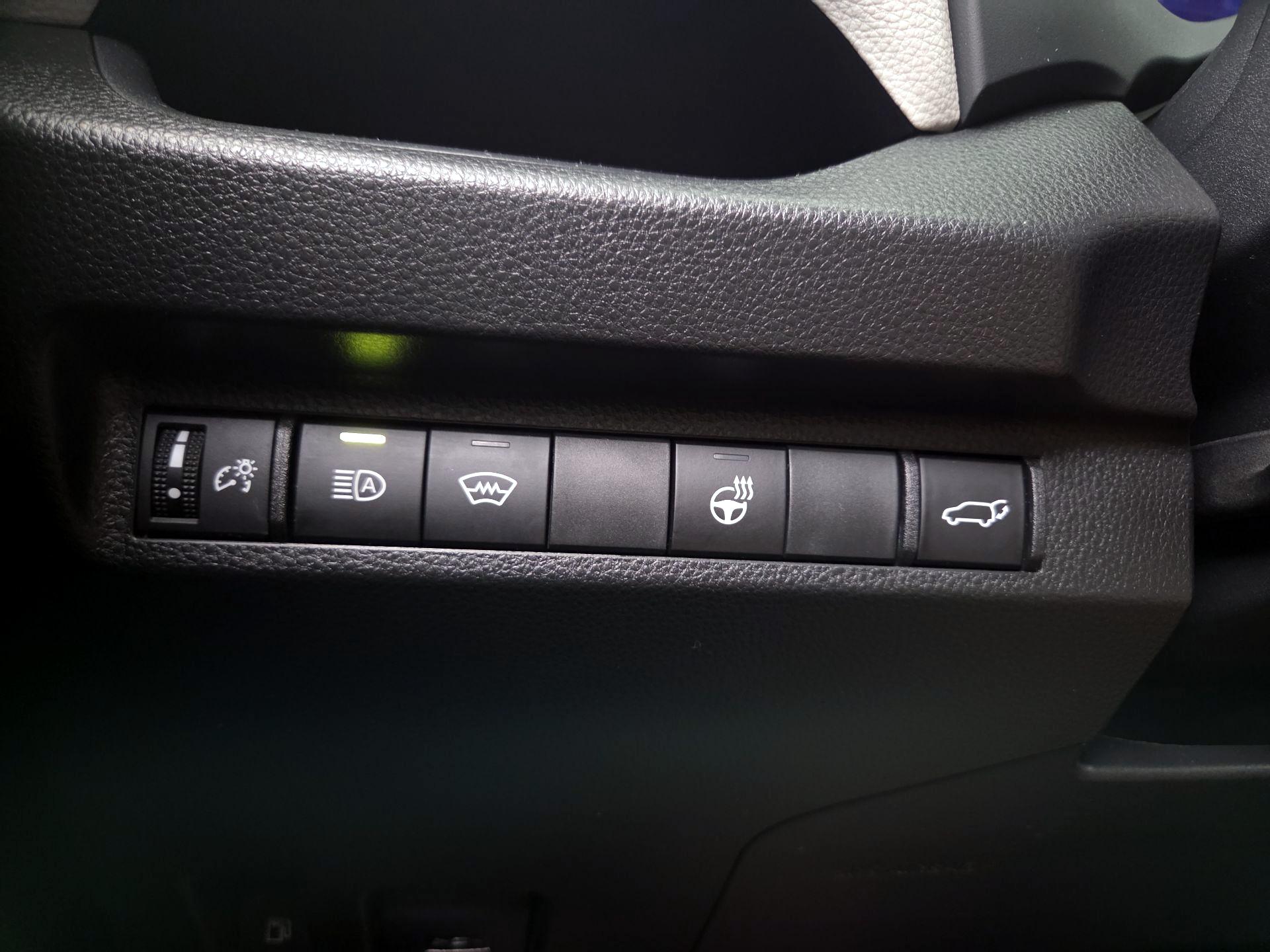 Thumbnail: 2024 Toyota RAV4 - 13