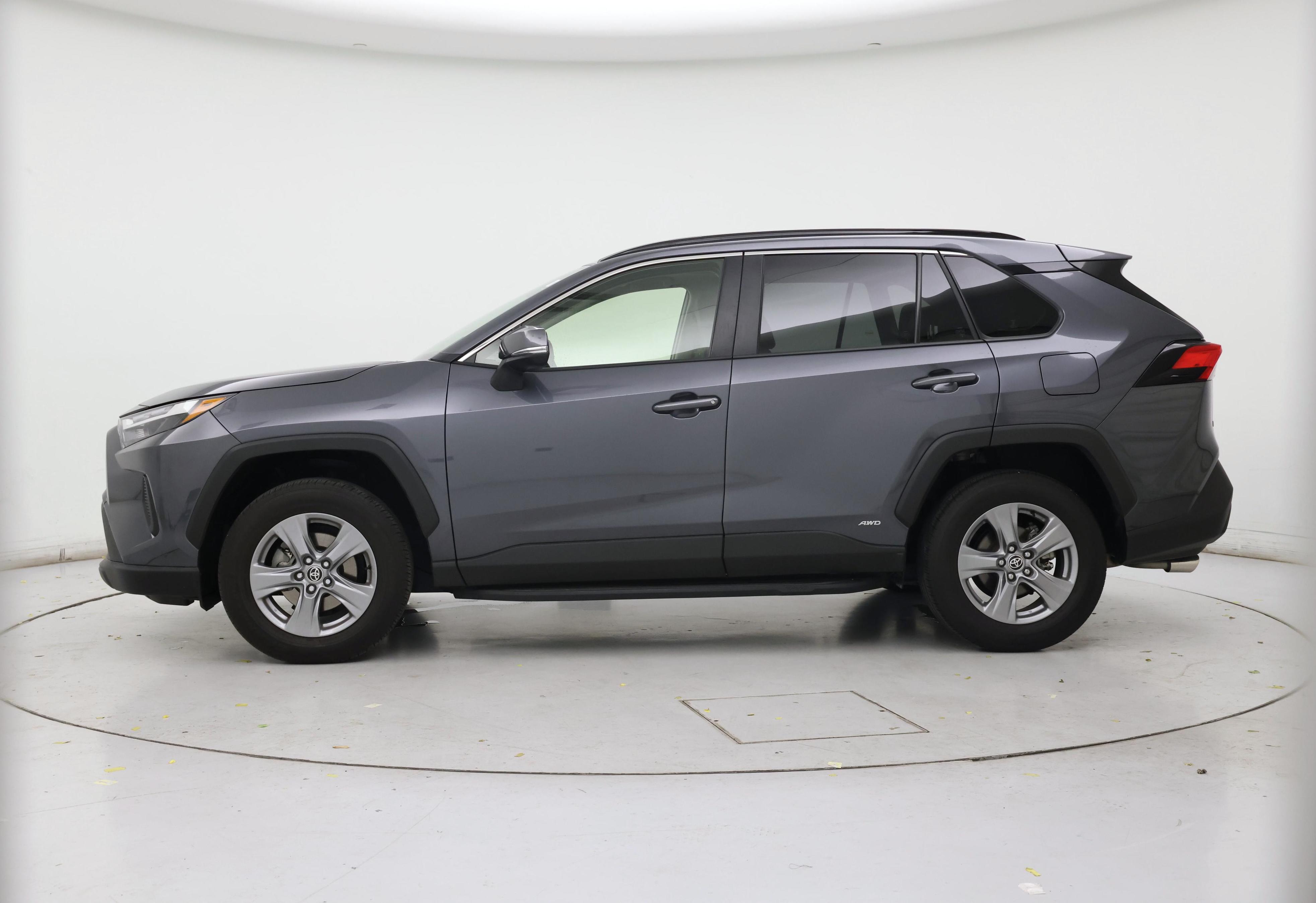 Thumbnail: 2024 Toyota RAV4 - 3