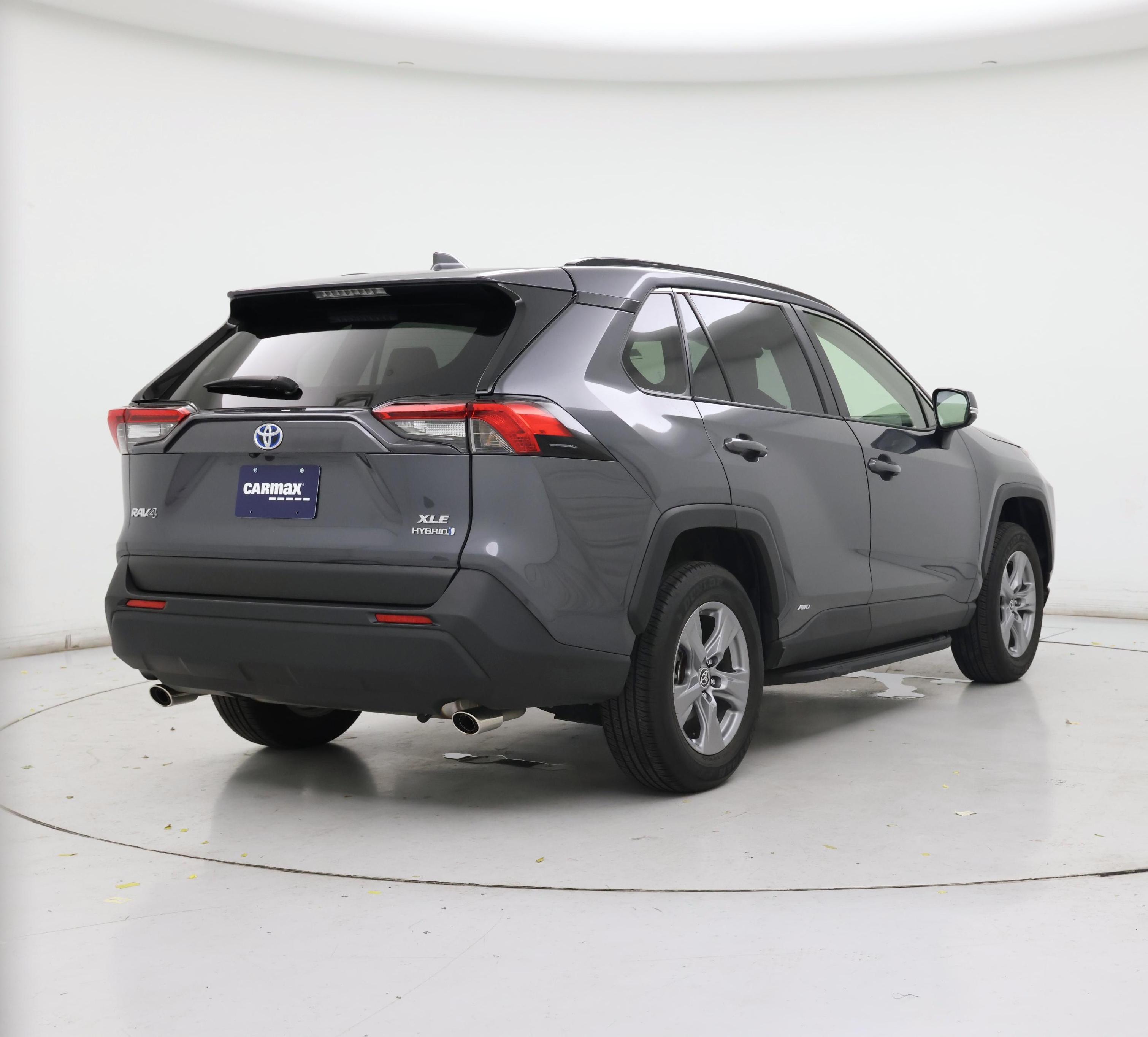 Thumbnail: 2024 Toyota RAV4 - 8