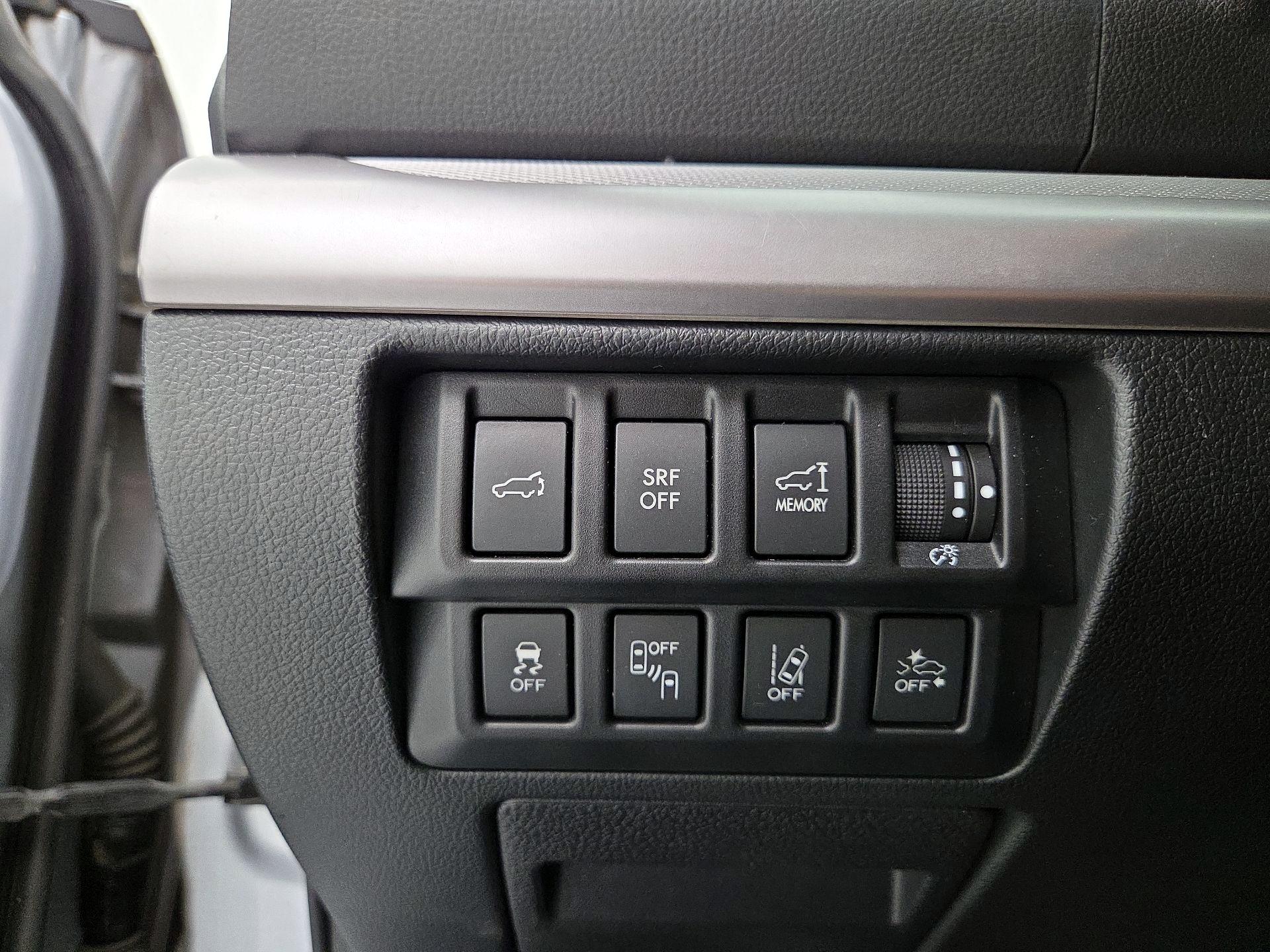 Thumbnail: 2015 Subaru Outback - 13
