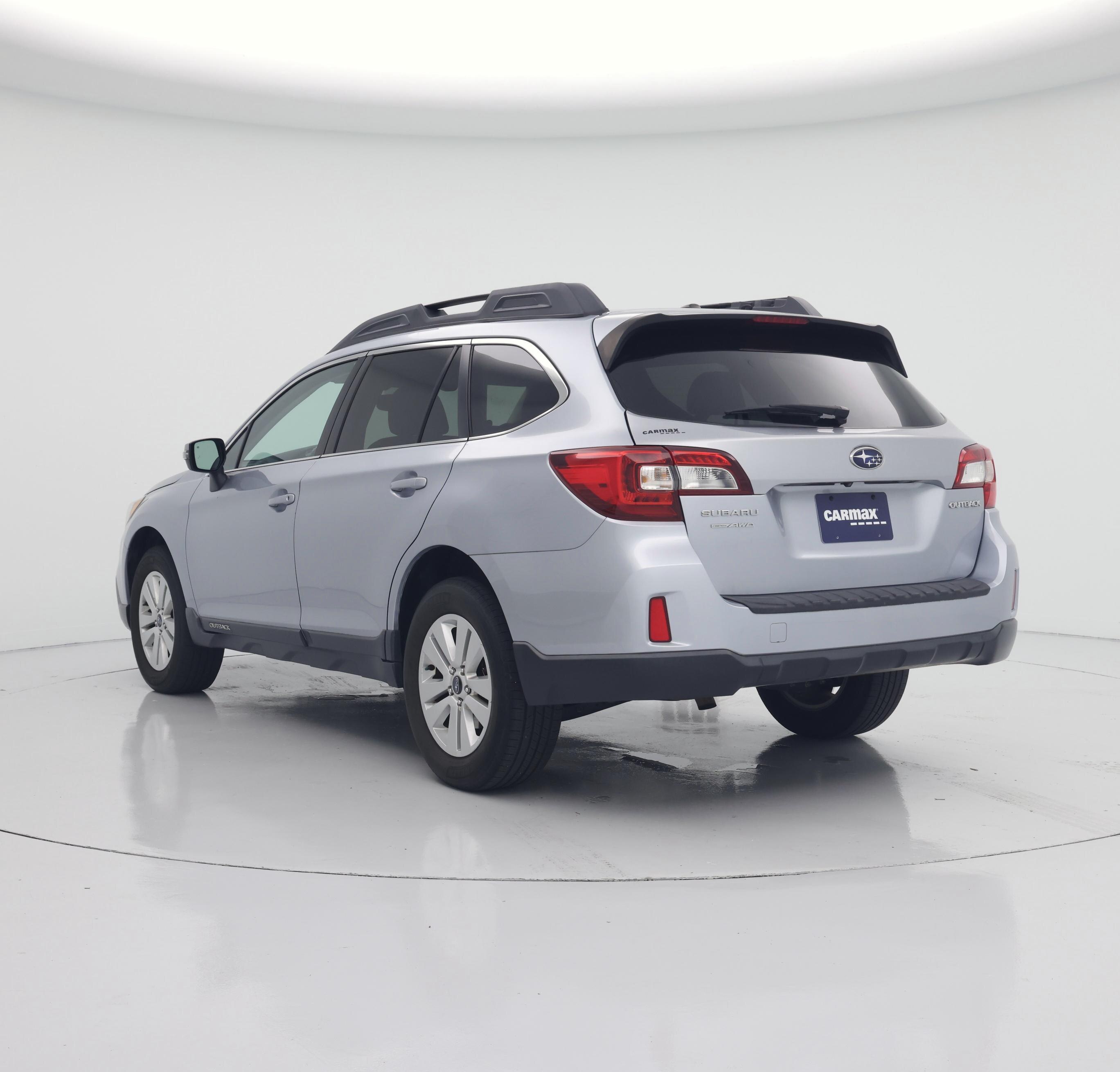 Thumbnail: 2015 Subaru Outback - 2