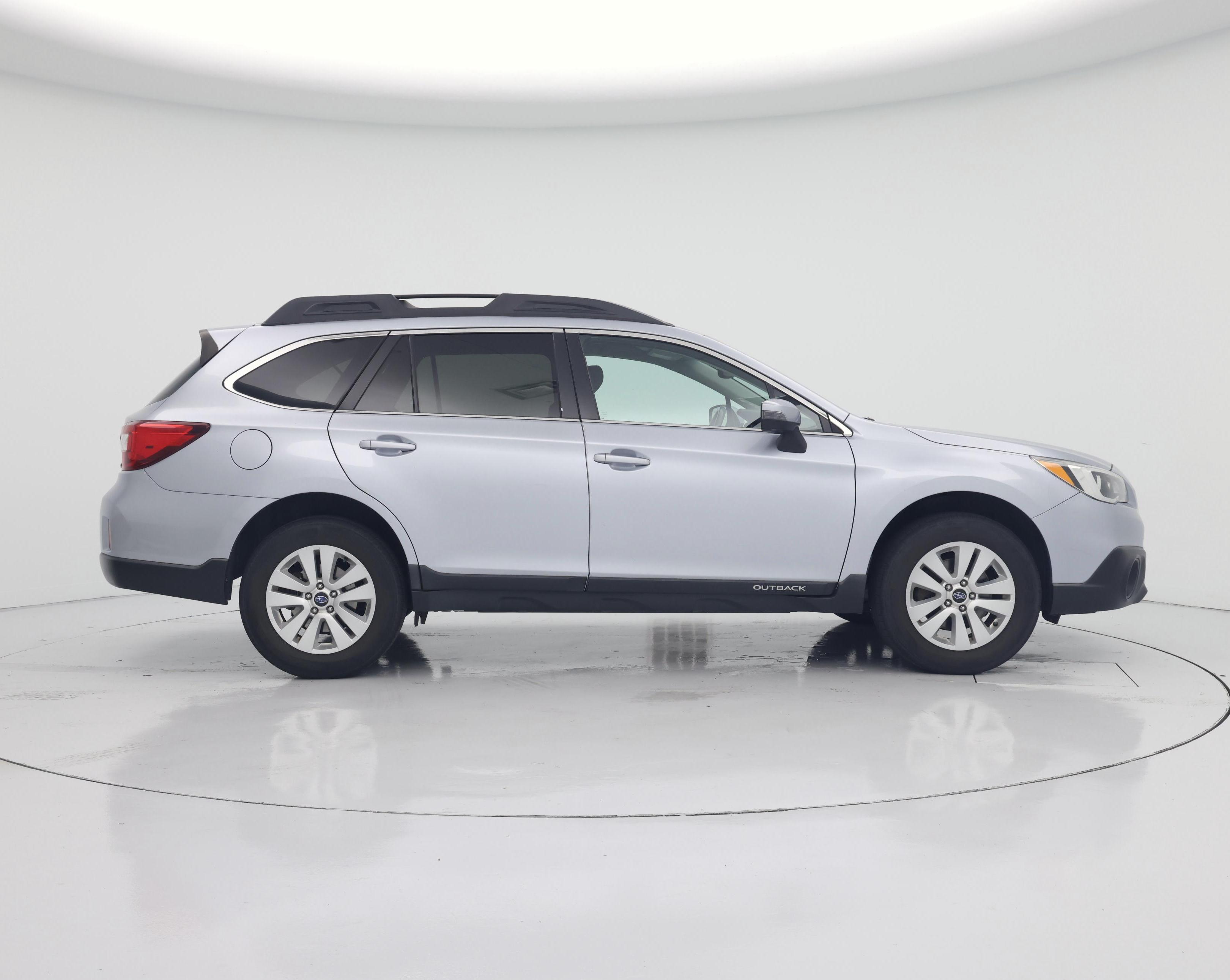 Thumbnail: 2015 Subaru Outback - 7