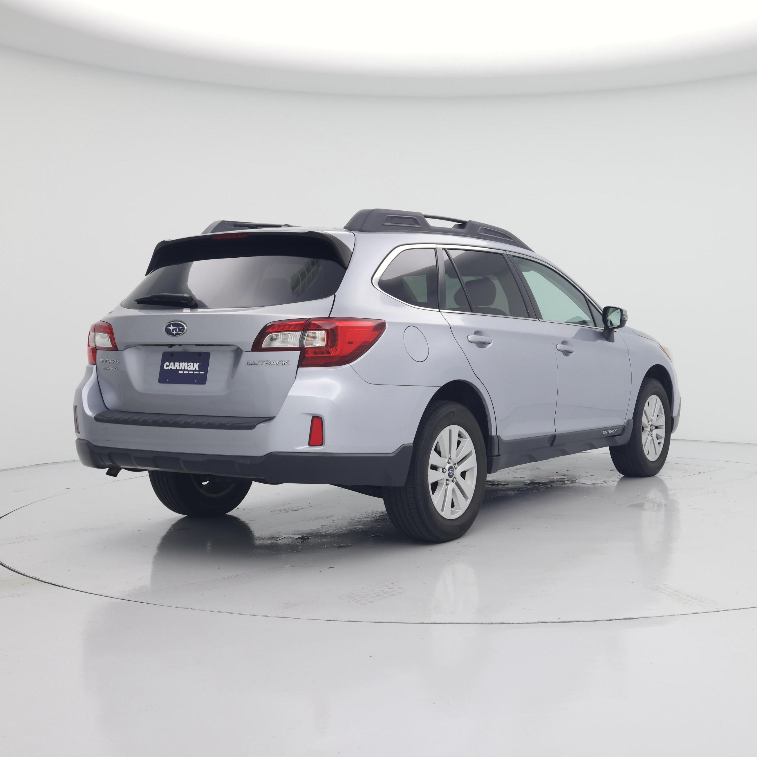 Thumbnail: 2015 Subaru Outback - 8