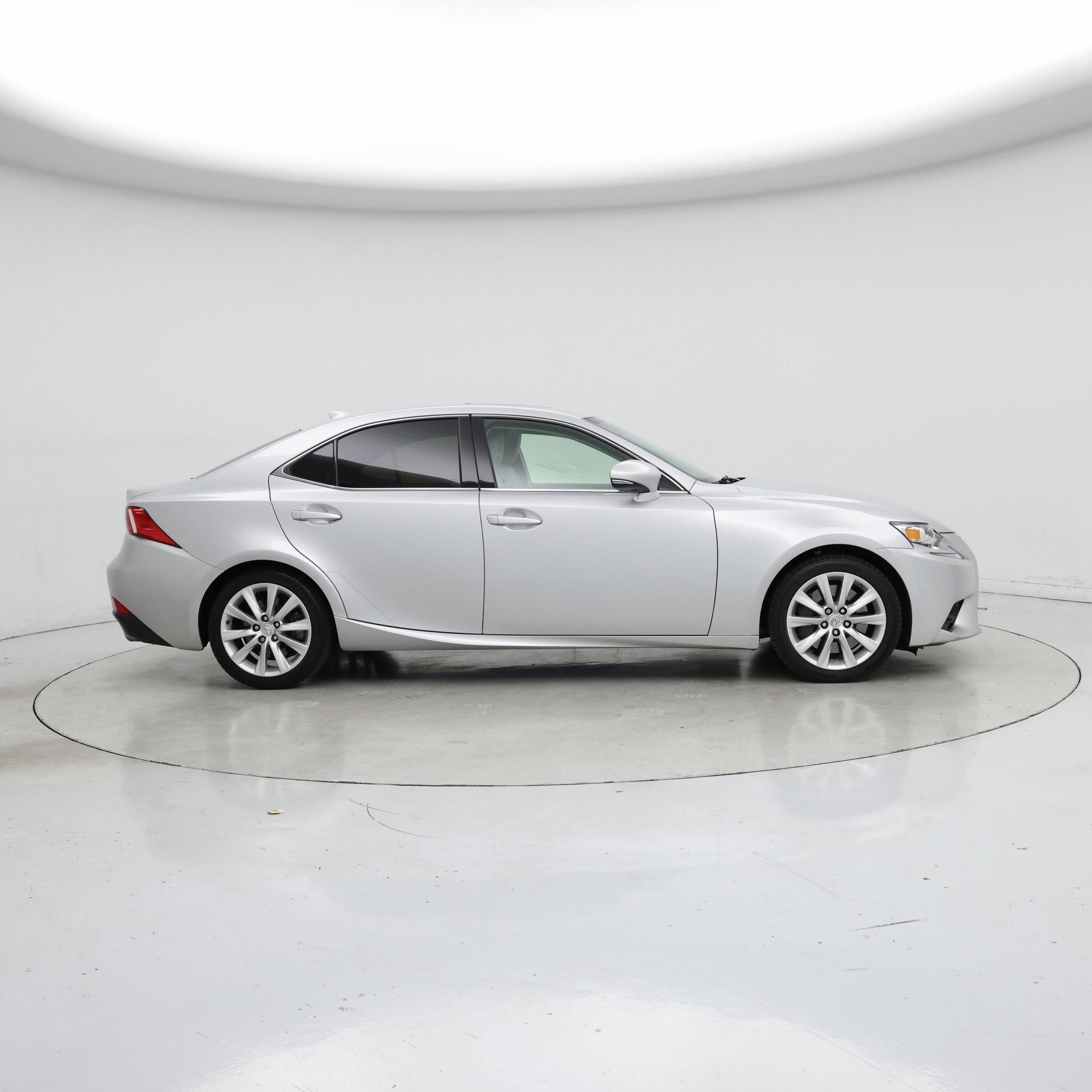 Thumbnail: 2016 Lexus IS - 7