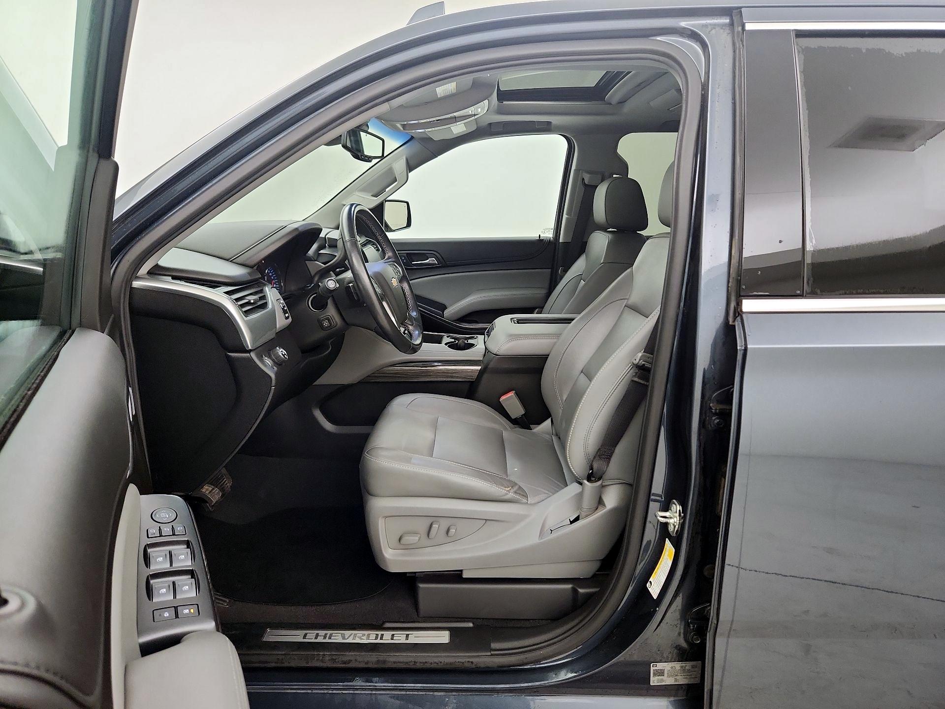 Thumbnail: 2020 Chevrolet Tahoe - 11