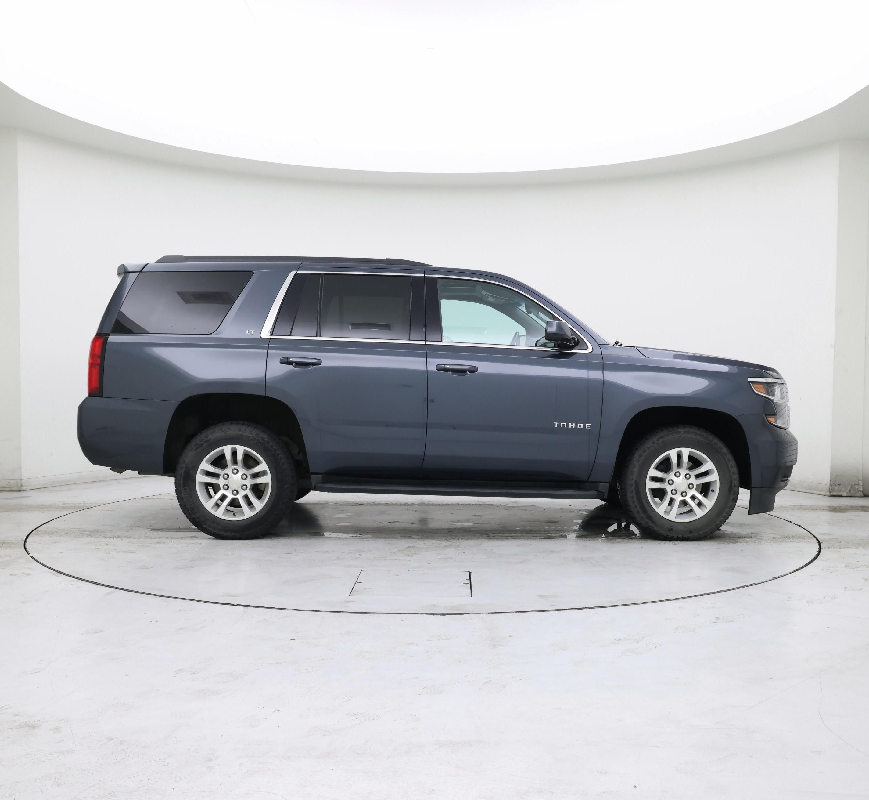 Thumbnail: 2020 Chevrolet Tahoe - 7