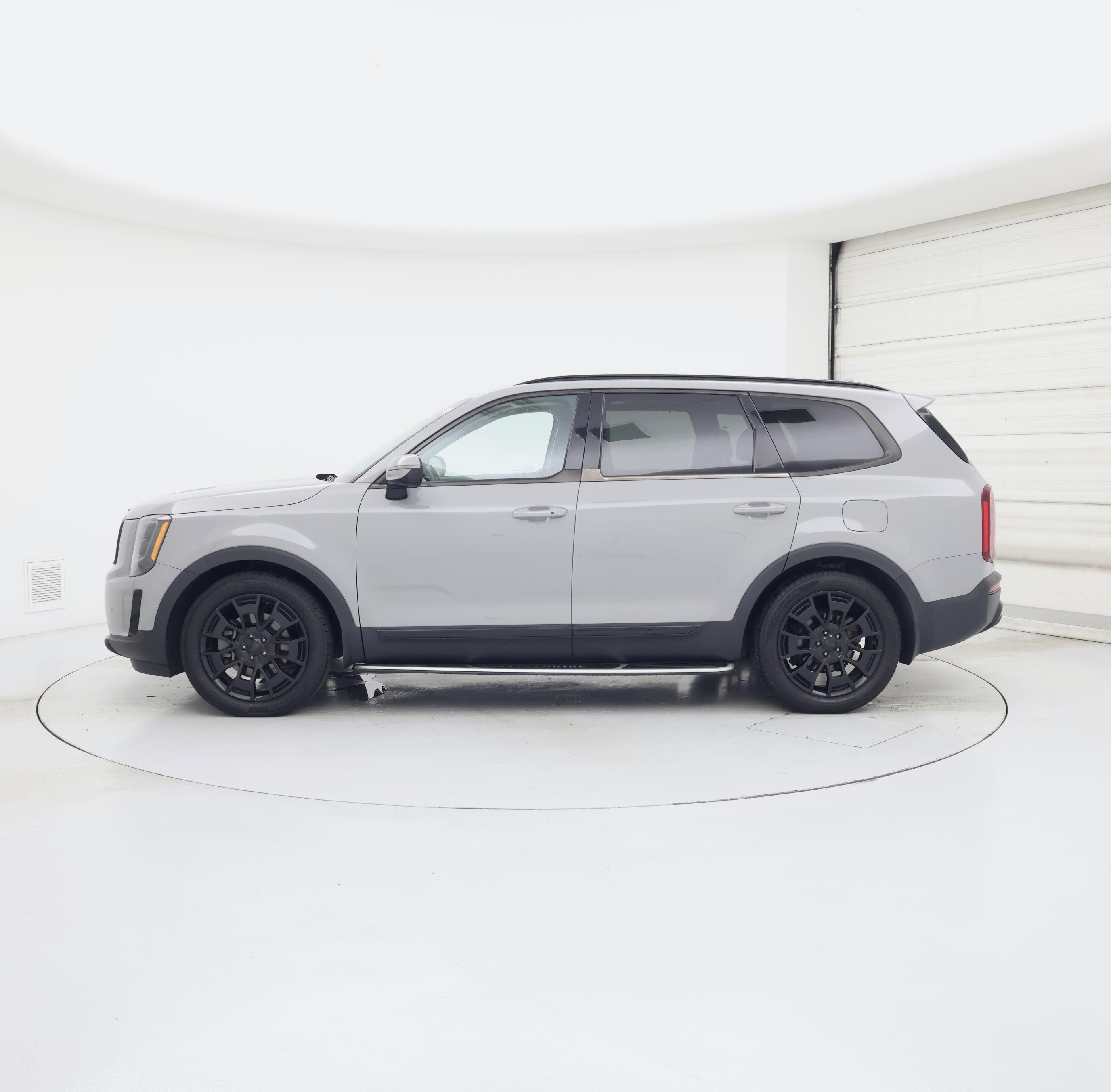 Thumbnail: 2021 Kia Telluride - 3