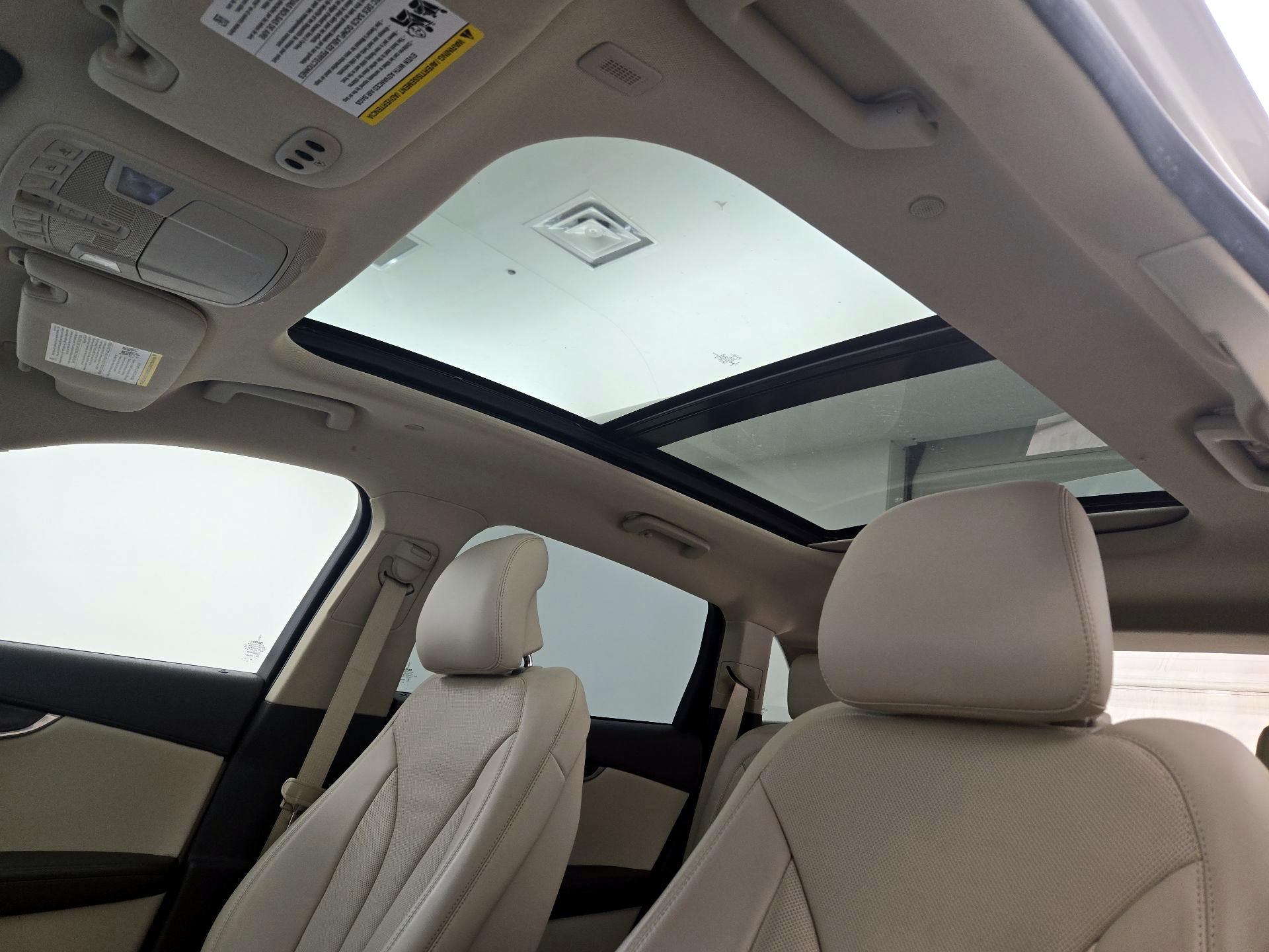 Thumbnail: 2019 Lincoln Nautilus - 20