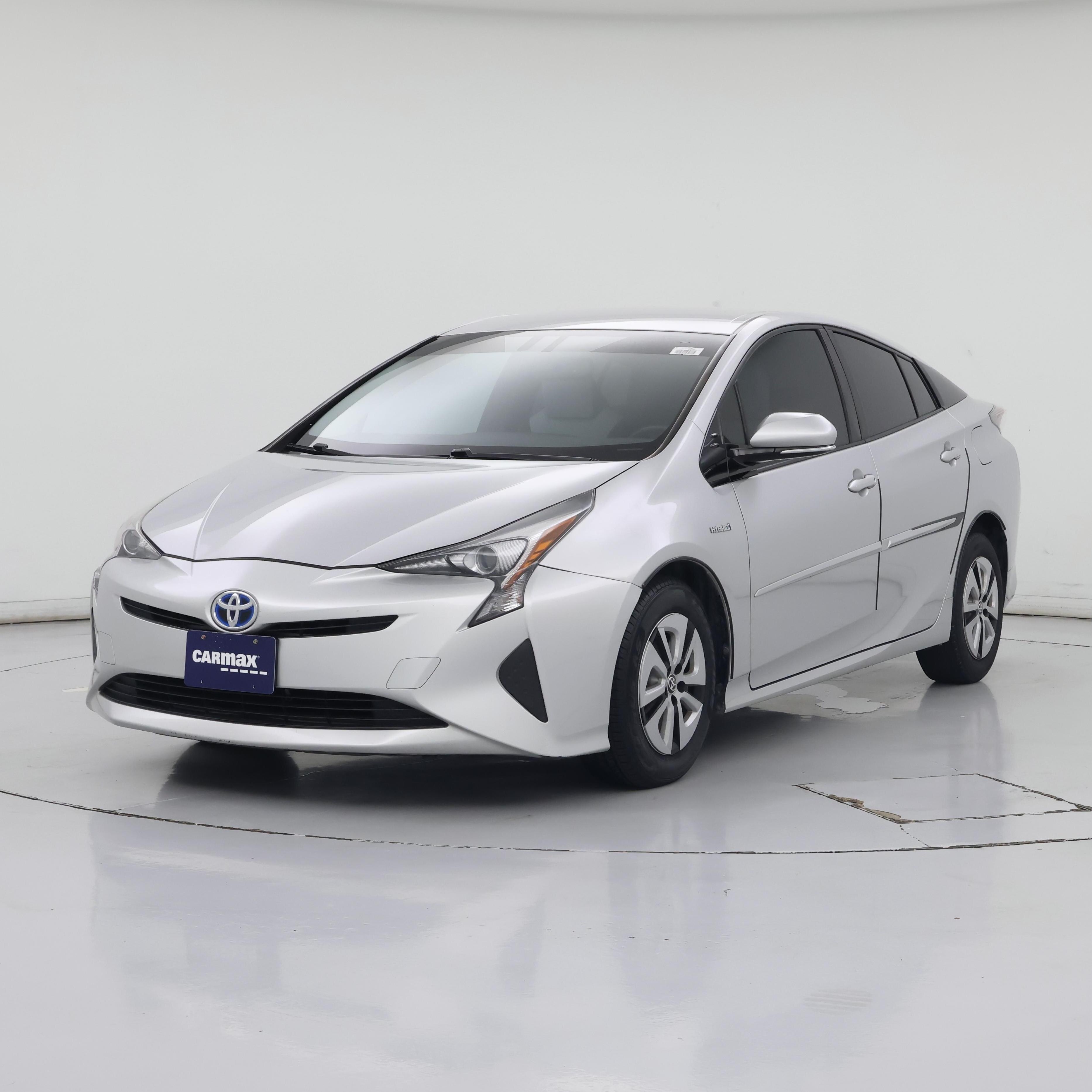 Thumbnail: 2016 Toyota Prius - 4